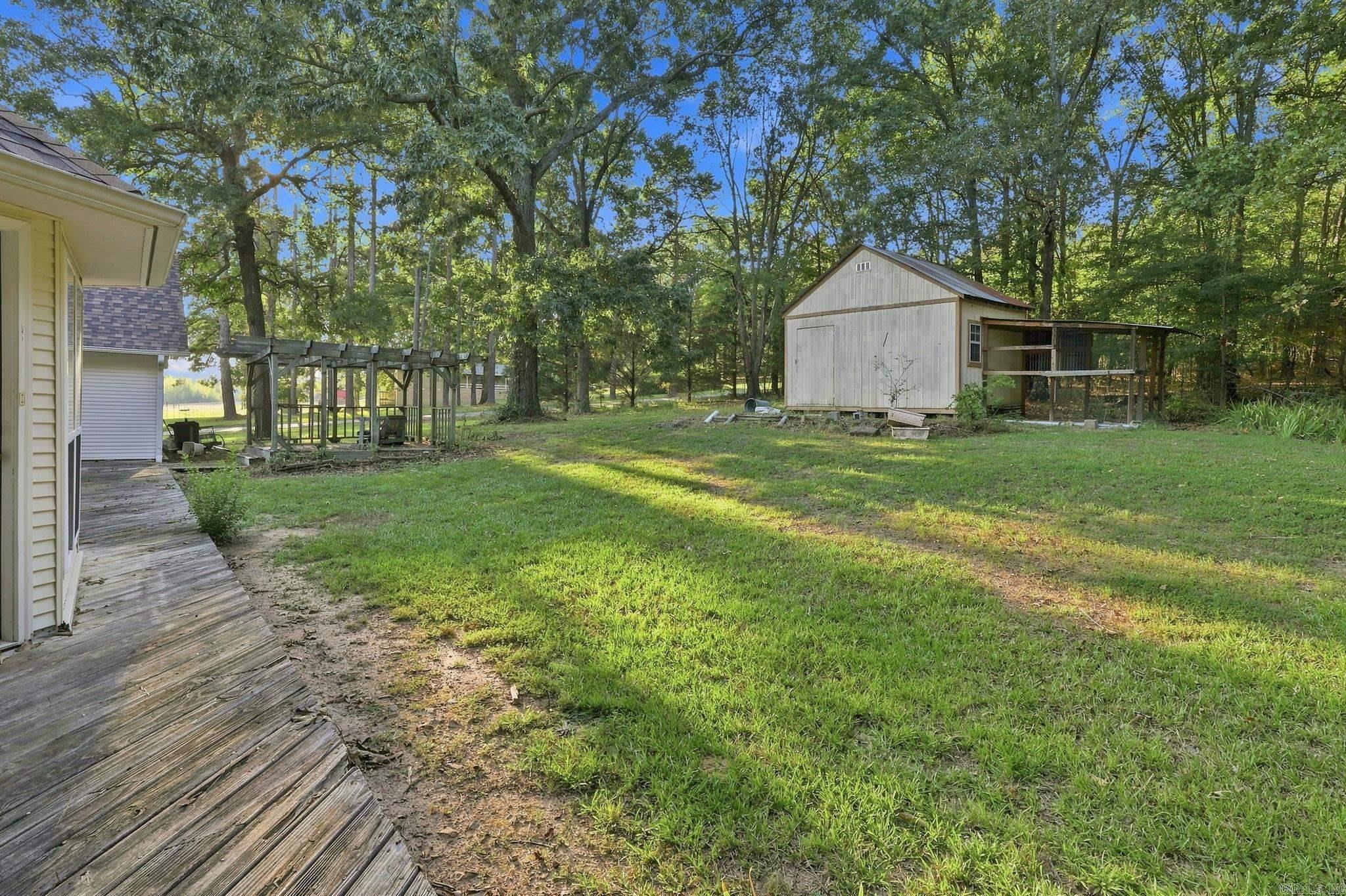 985 Bailey Road Property Photo 24