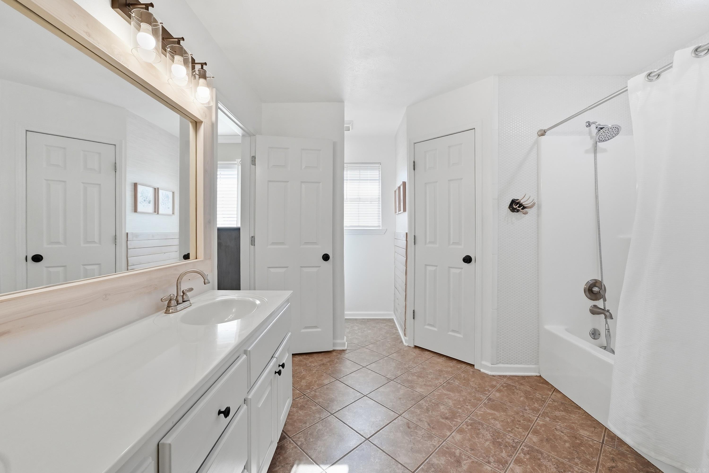 1505 Pinefield Drive Property Photo 14