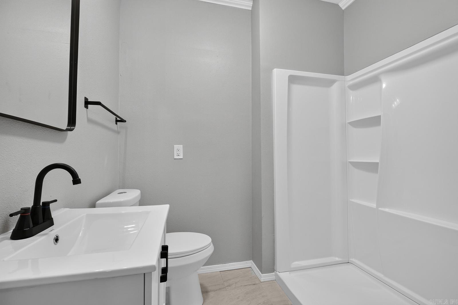 928 Healy Street Property Photo 12