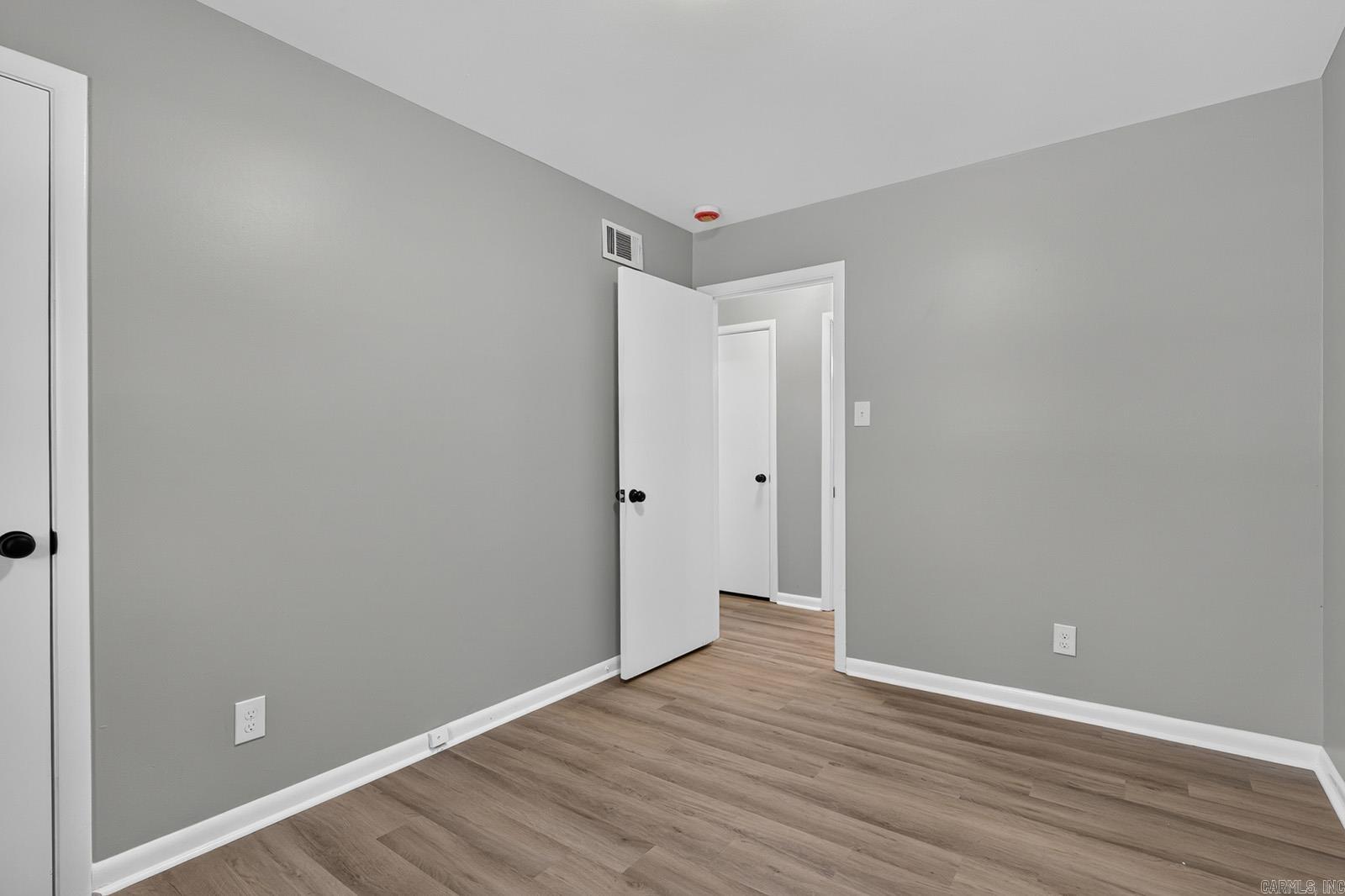 928 Healy Street Property Photo 14