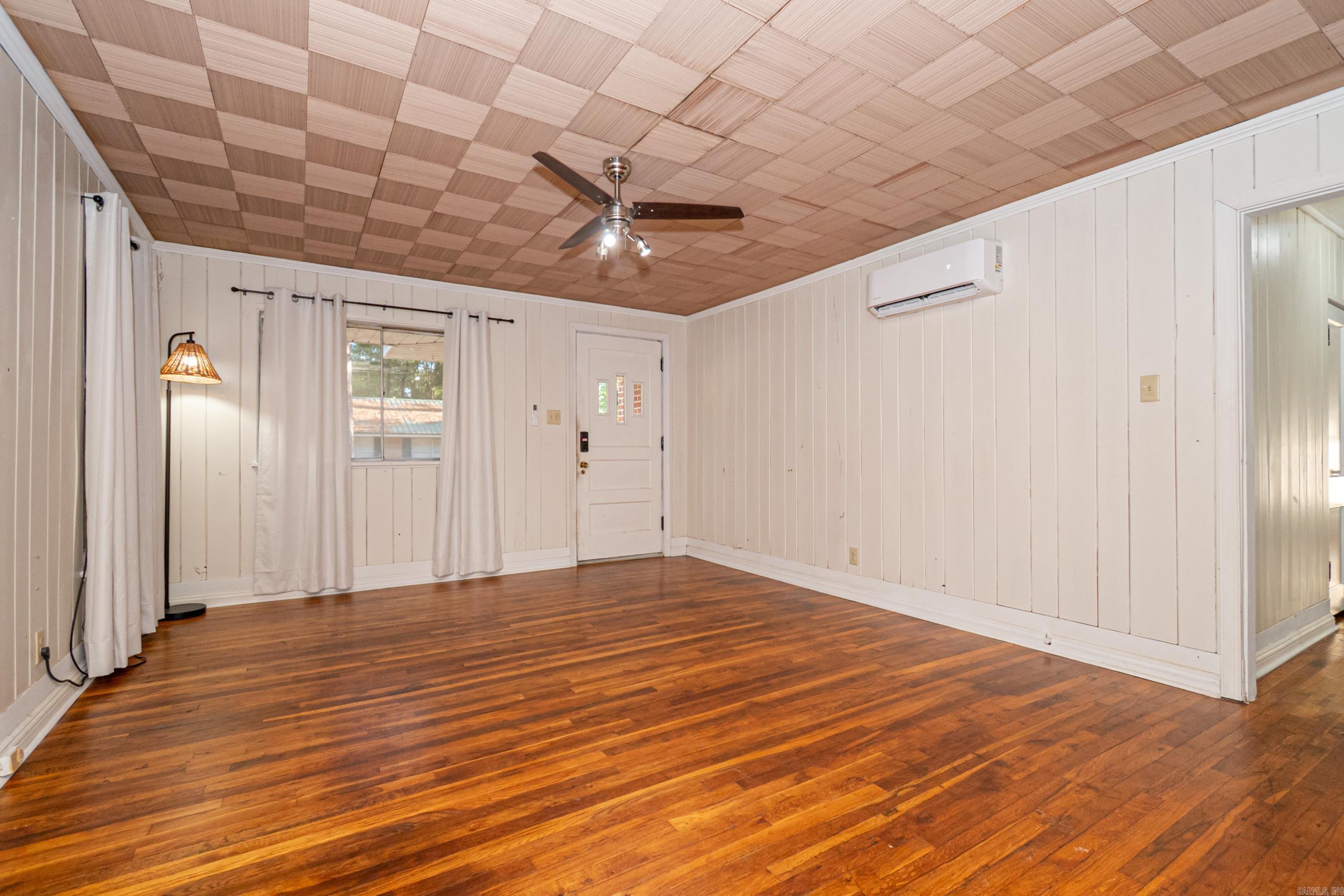 3116 Morgan Ln Property Photo 6