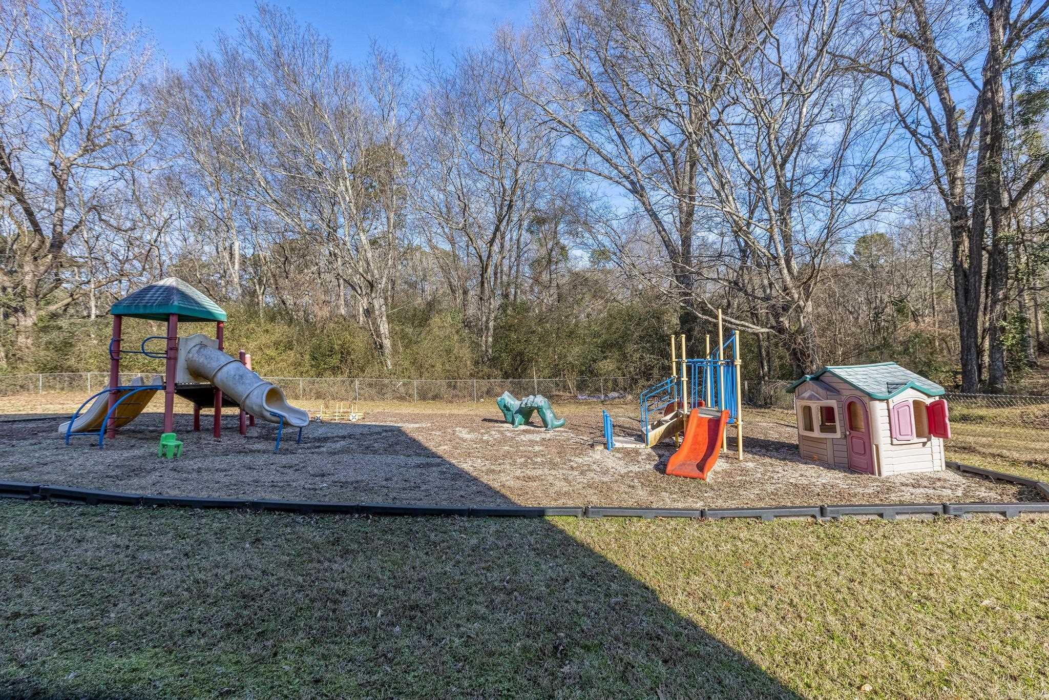 2012 Pine Street Property Photo 5