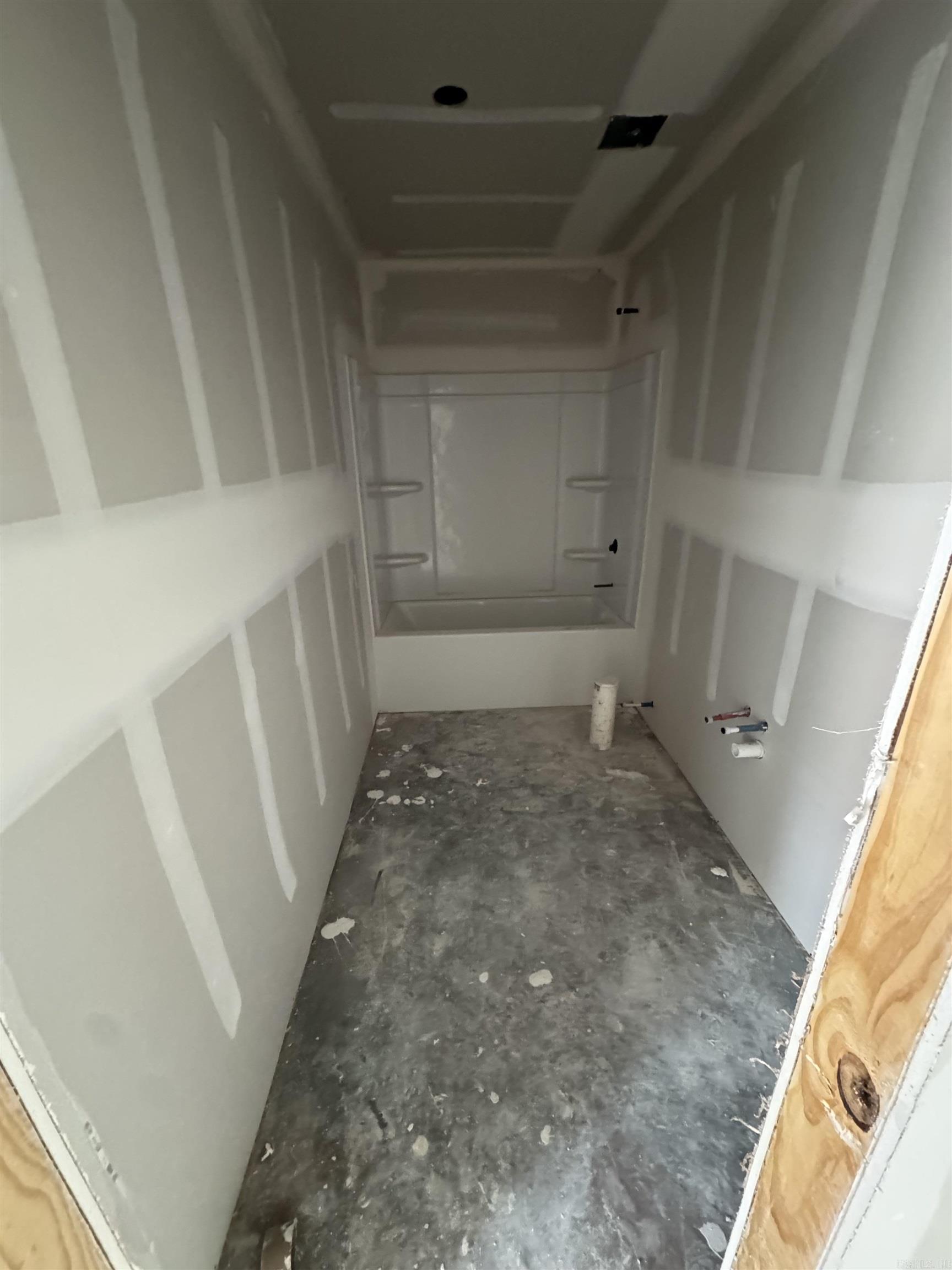 1633 Rambling Brook Drive Property Photo 8