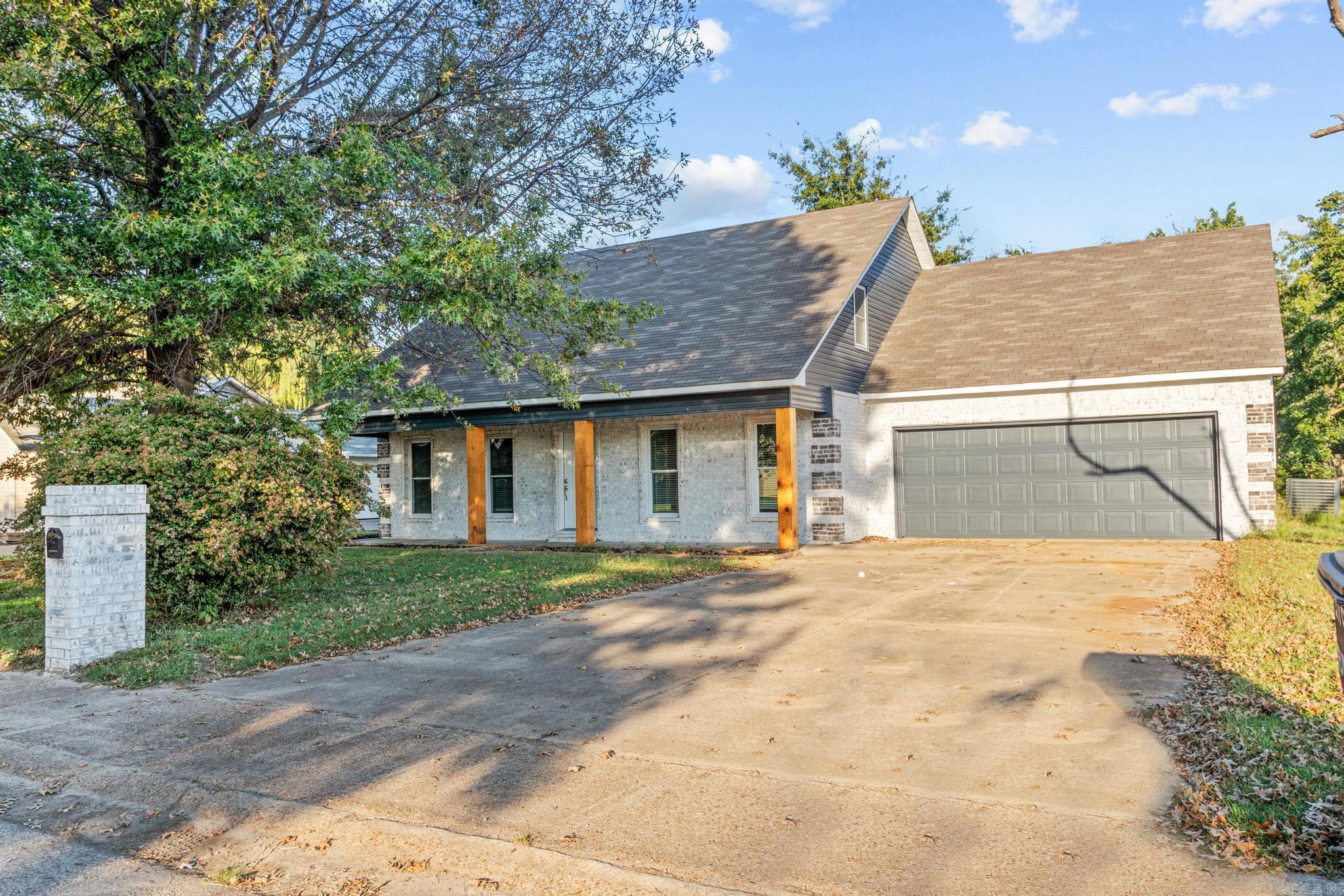 141 Cypress Drive Property Photo 3