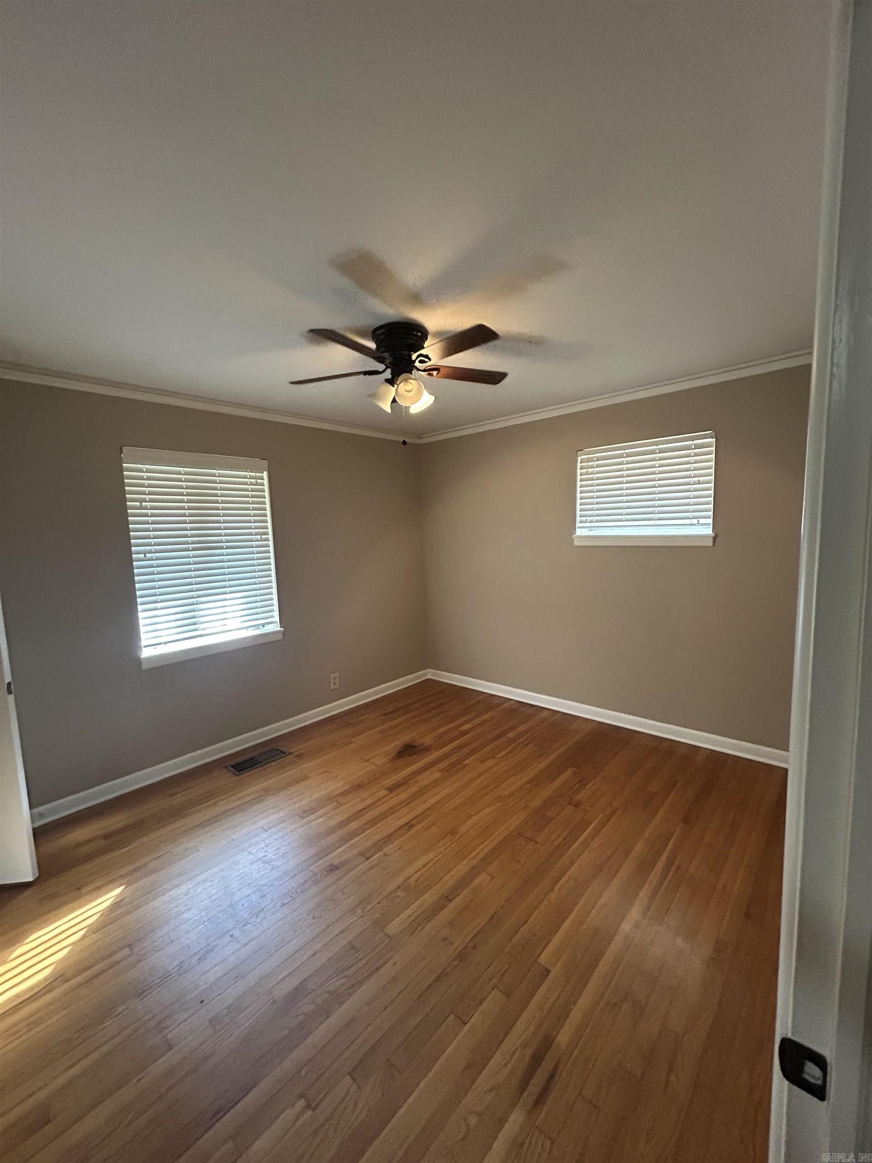 10 Barbara Circle Property Photo 11