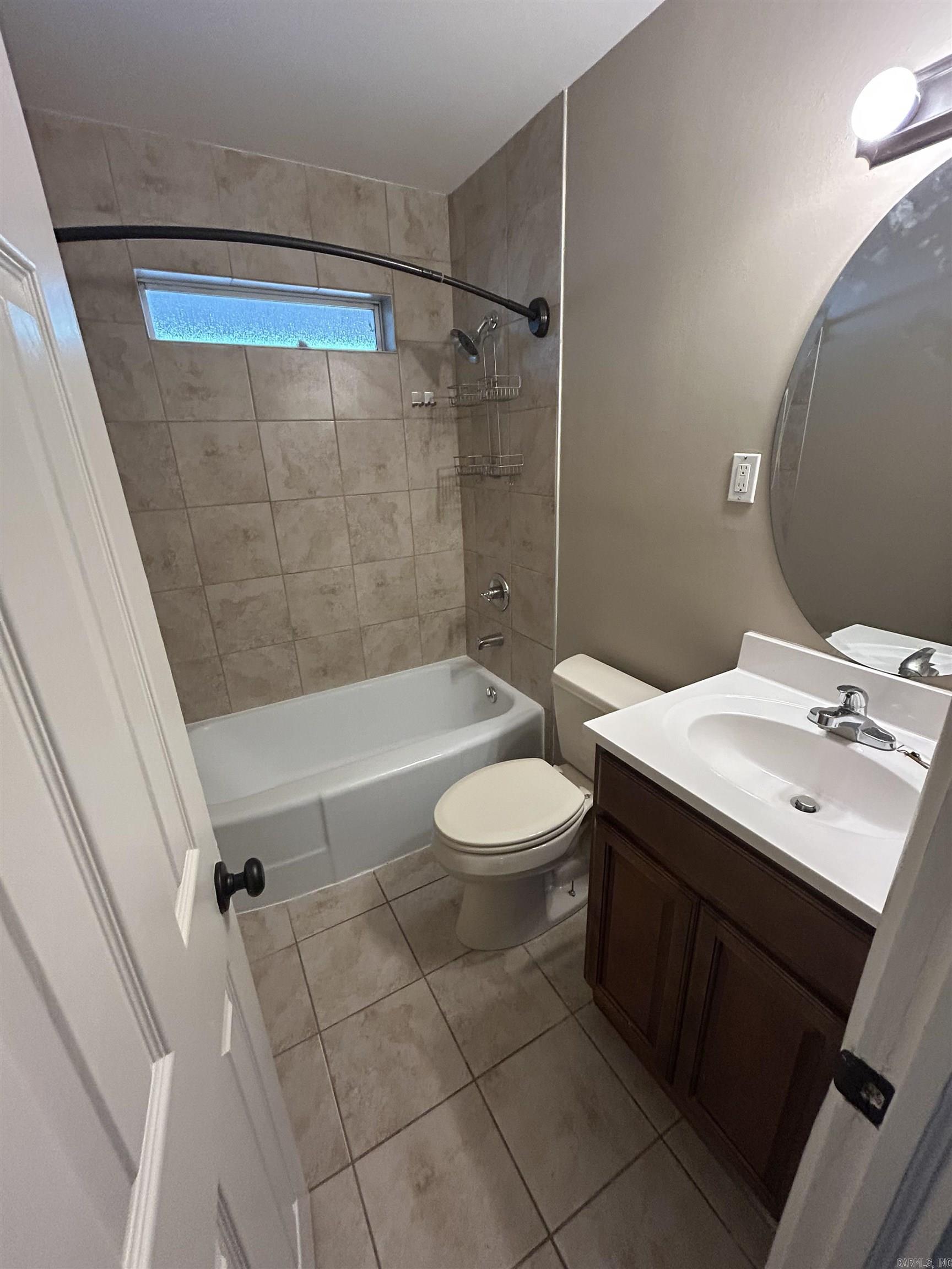 10 Barbara Circle Property Photo 13