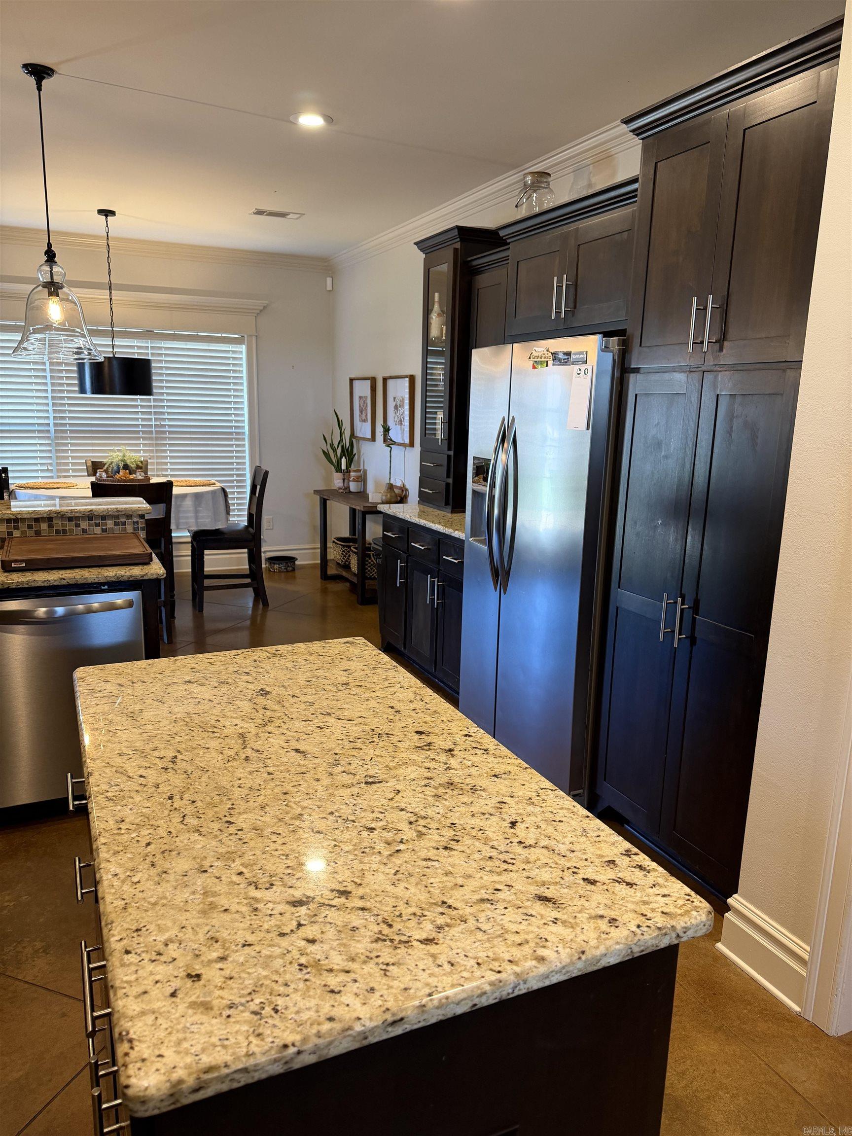 4800 Peterson Cove Property Photo 11