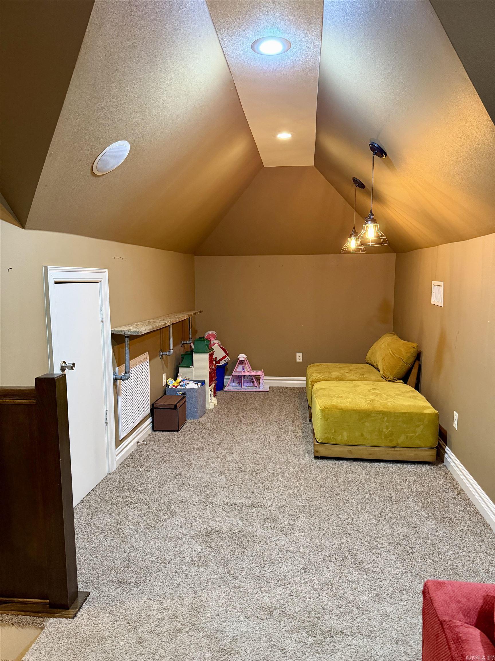 4800 Peterson Cove Property Photo 36