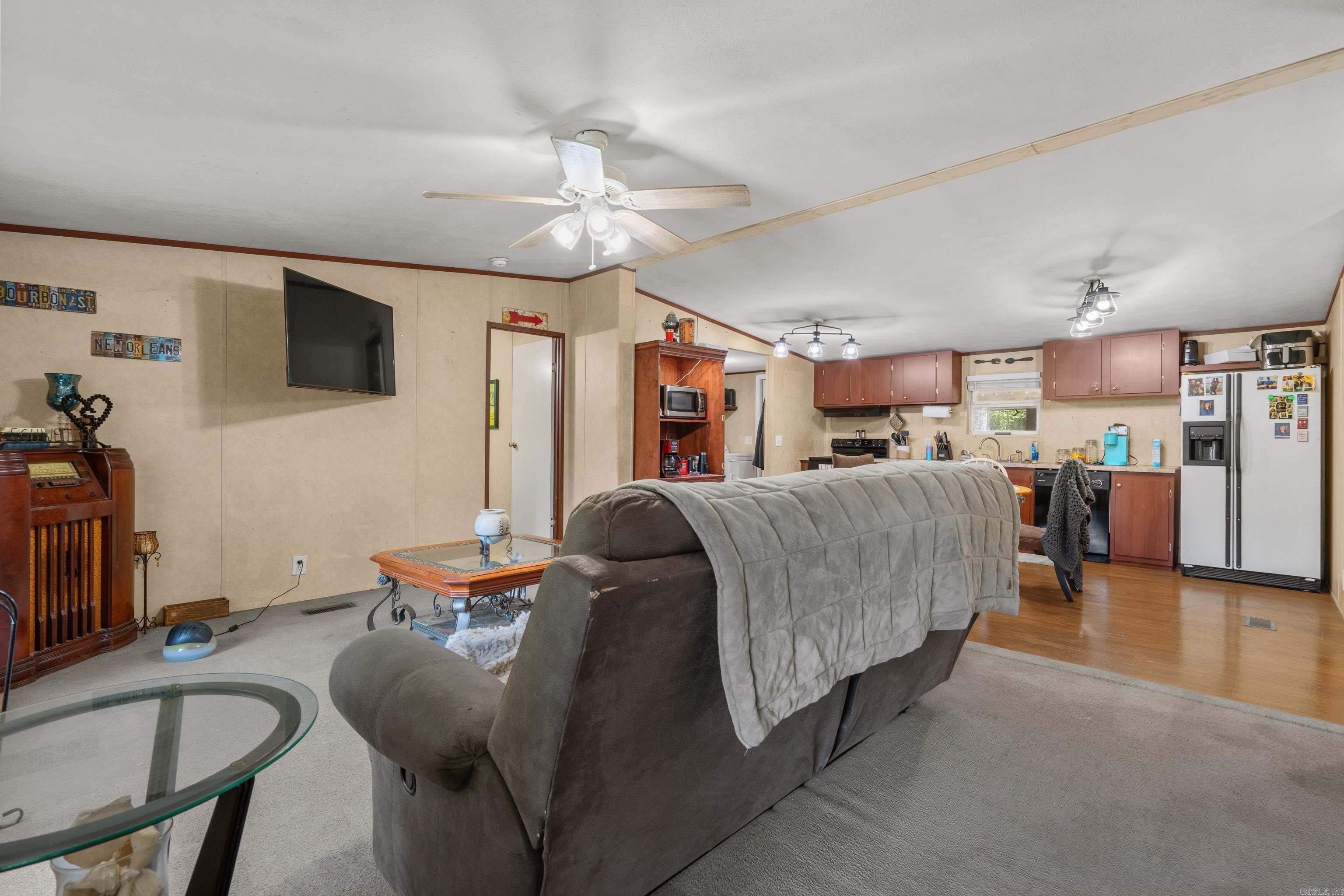 55 & 60 Wood Street Property Photo 30