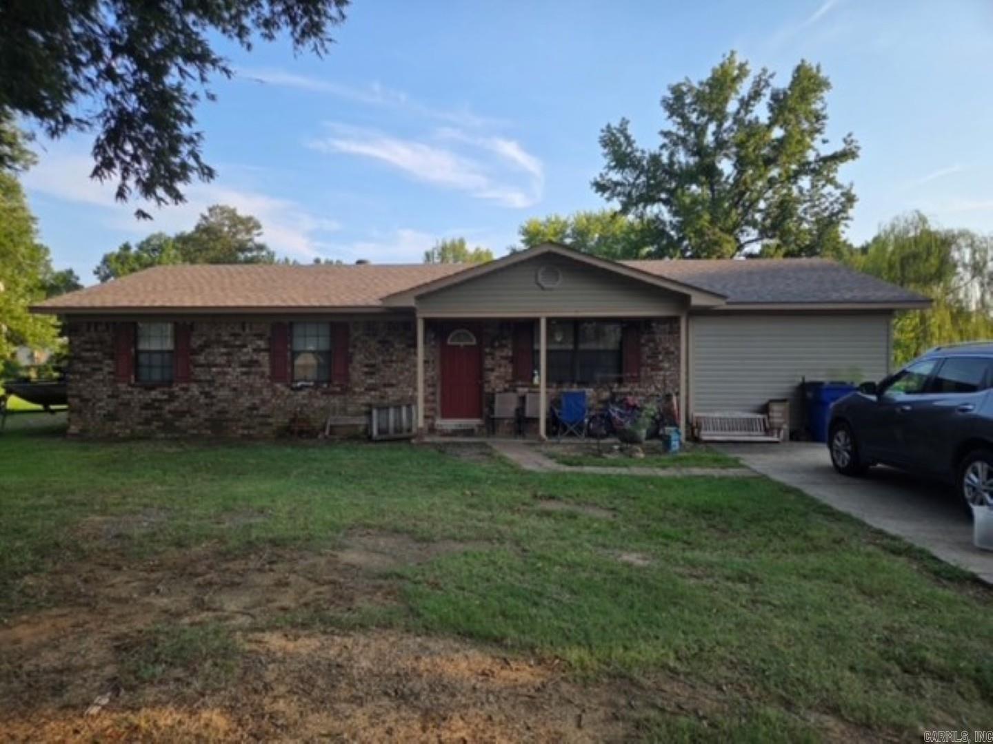 21 Roberts Road Property Photo 1