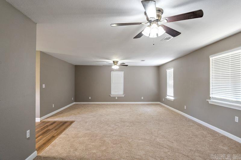 1102 N Lincoln Street Property Photo 15