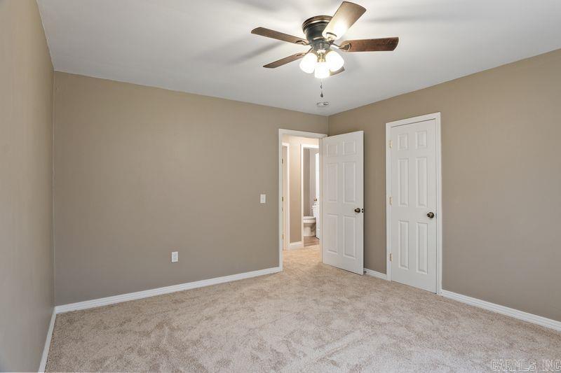 1102 N Lincoln Street Property Photo 27