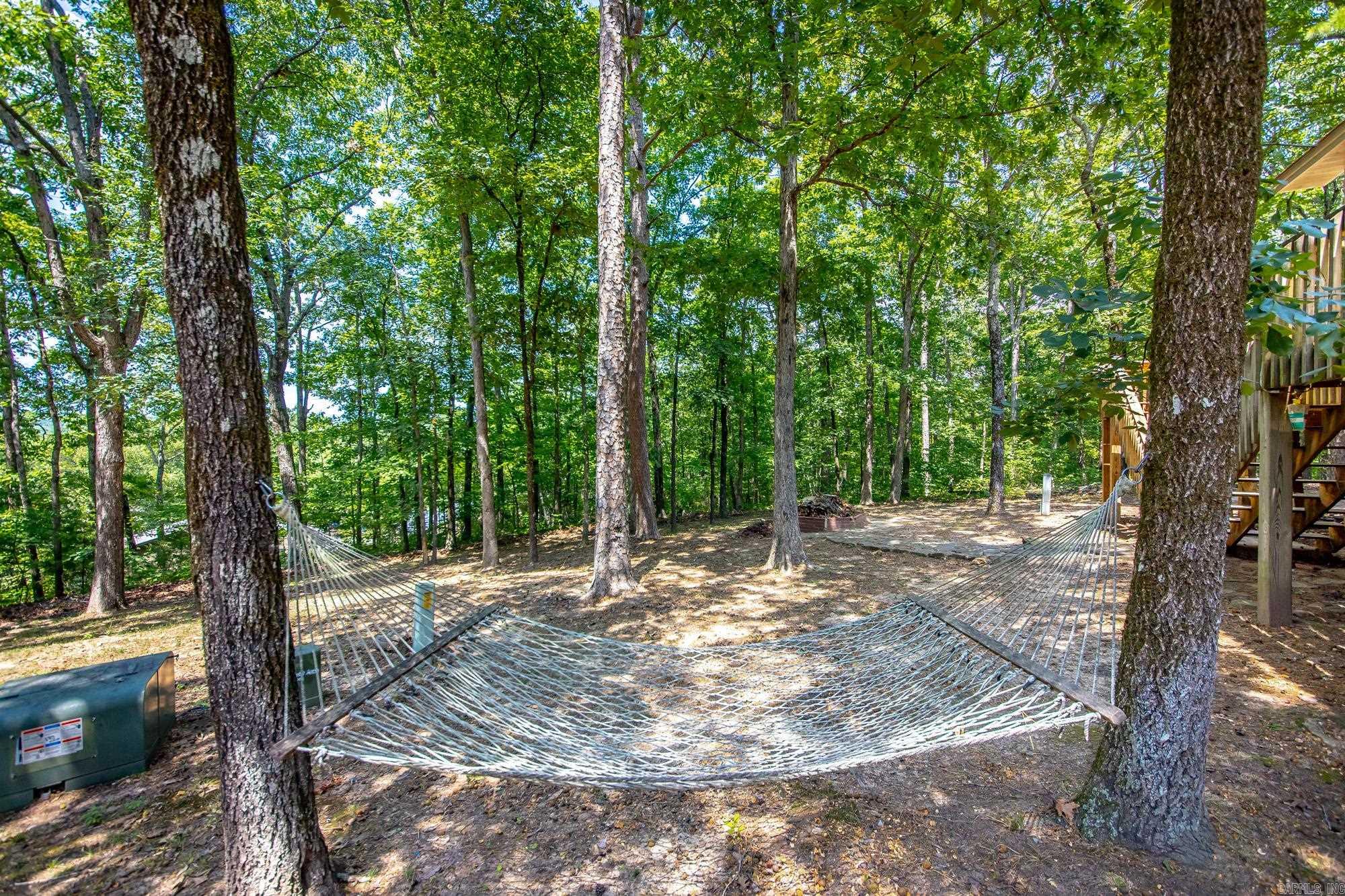 107 Shadow Ridge Loop Property Photo 32