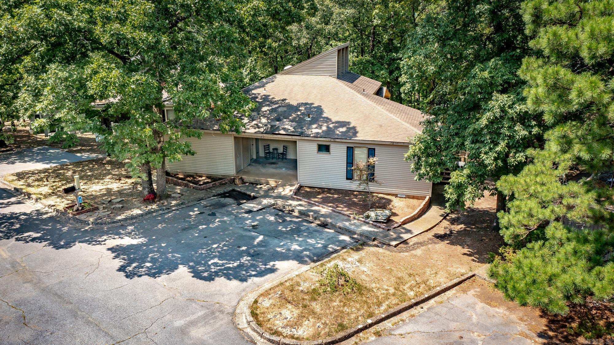 107 Shadow Ridge Loop Property Photo 35