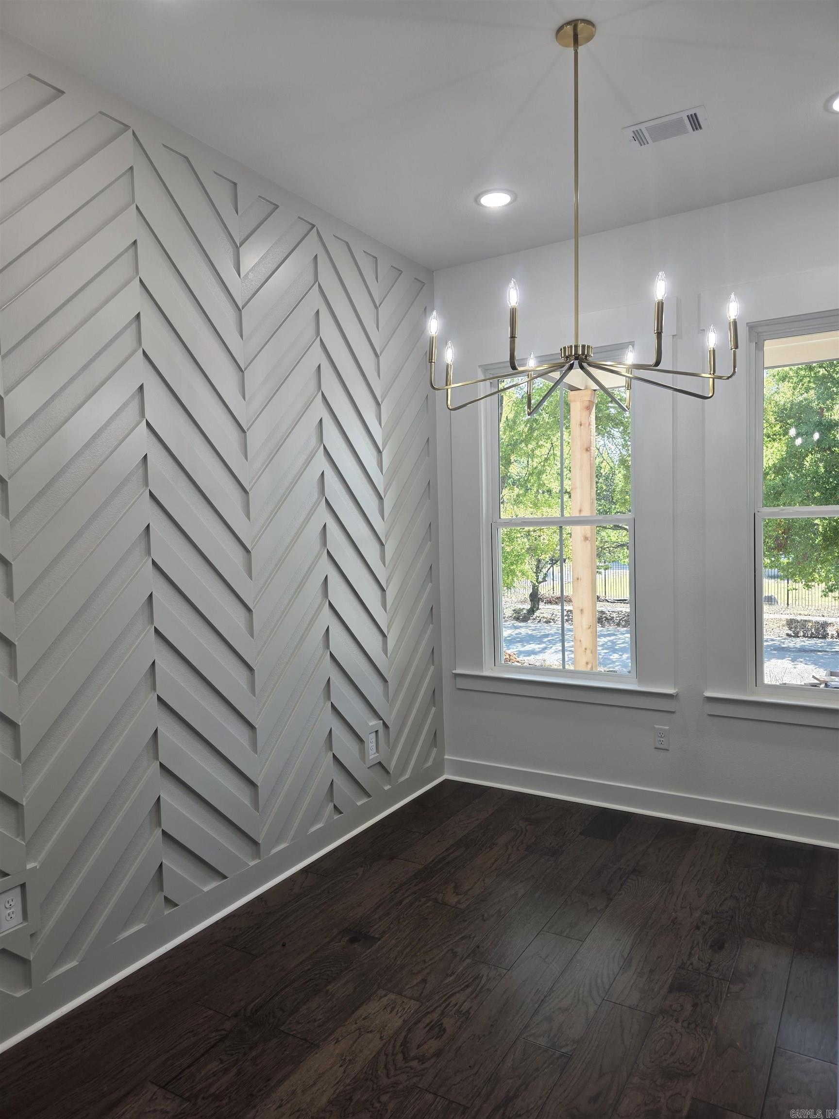 1518 S Arch Street Property Photo 6