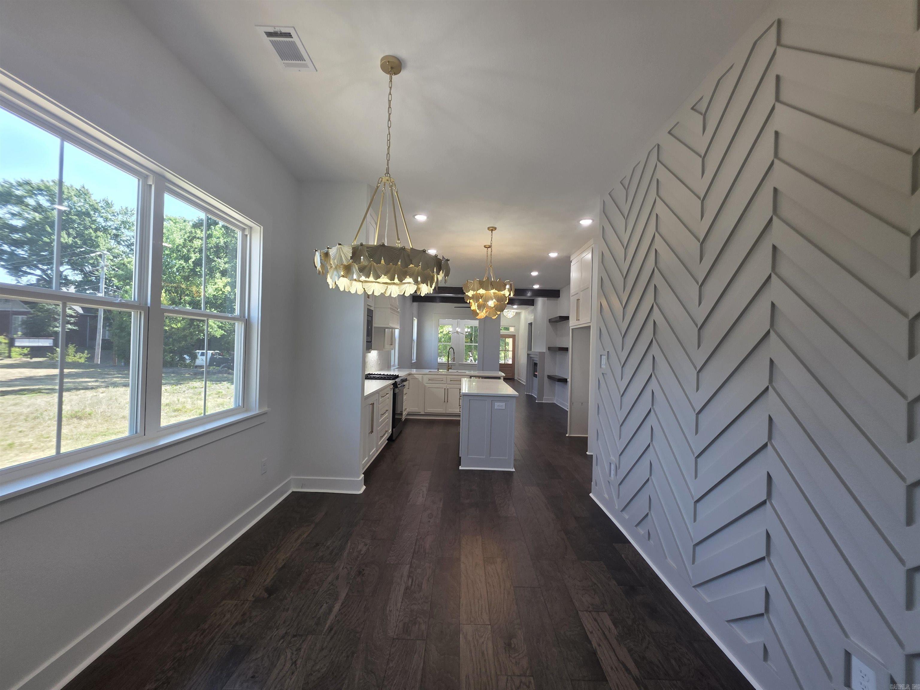 1518 S Arch Street Property Photo 13