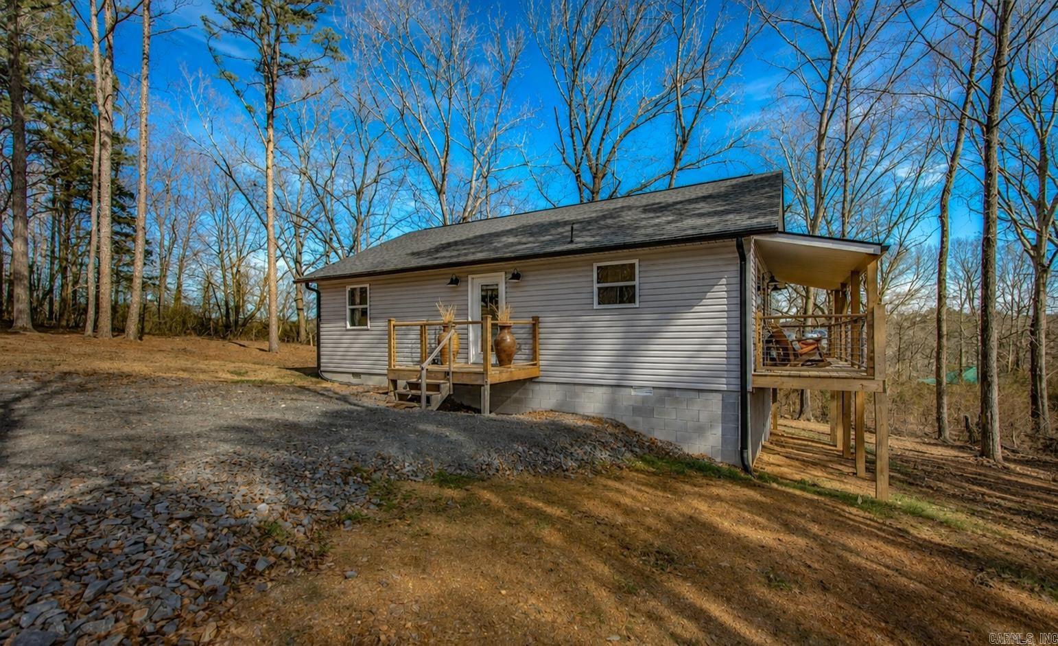 184 Guffey Lane Property Photo 3