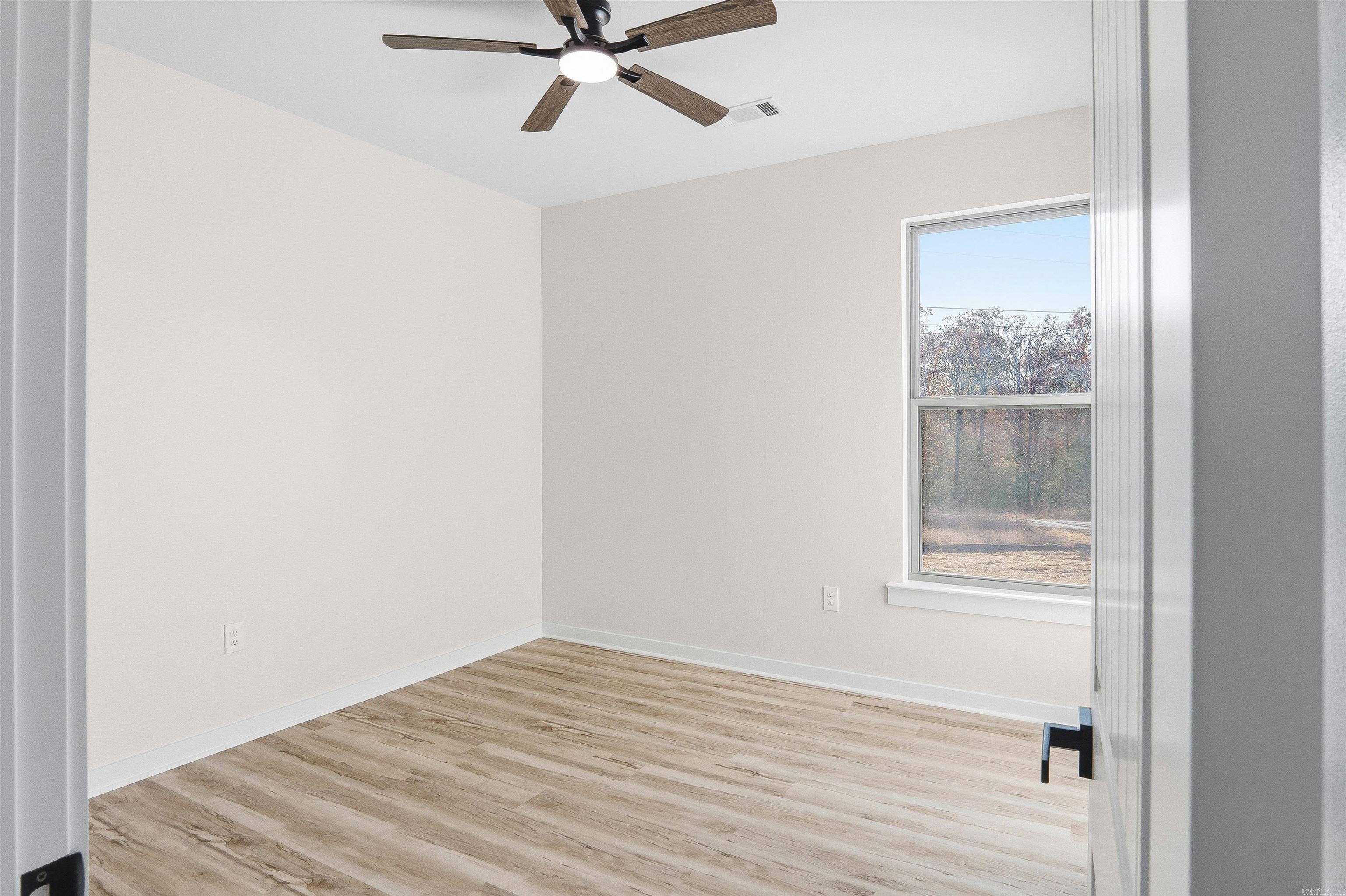 504 Madeleine Property Photo 34