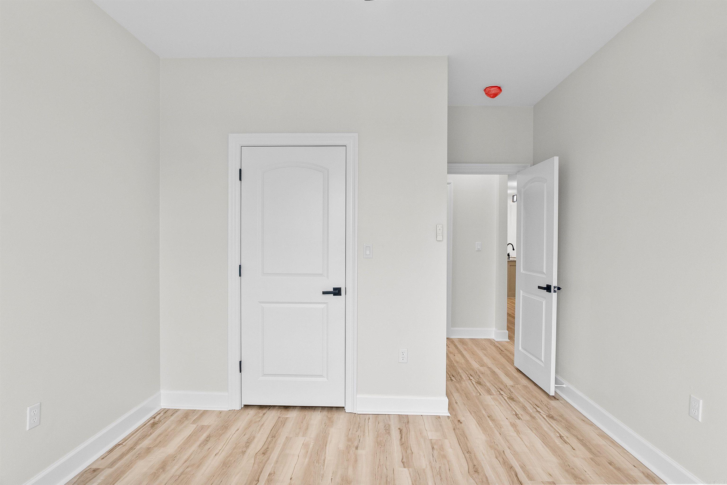 524 Madeleine Circle Property Photo 28