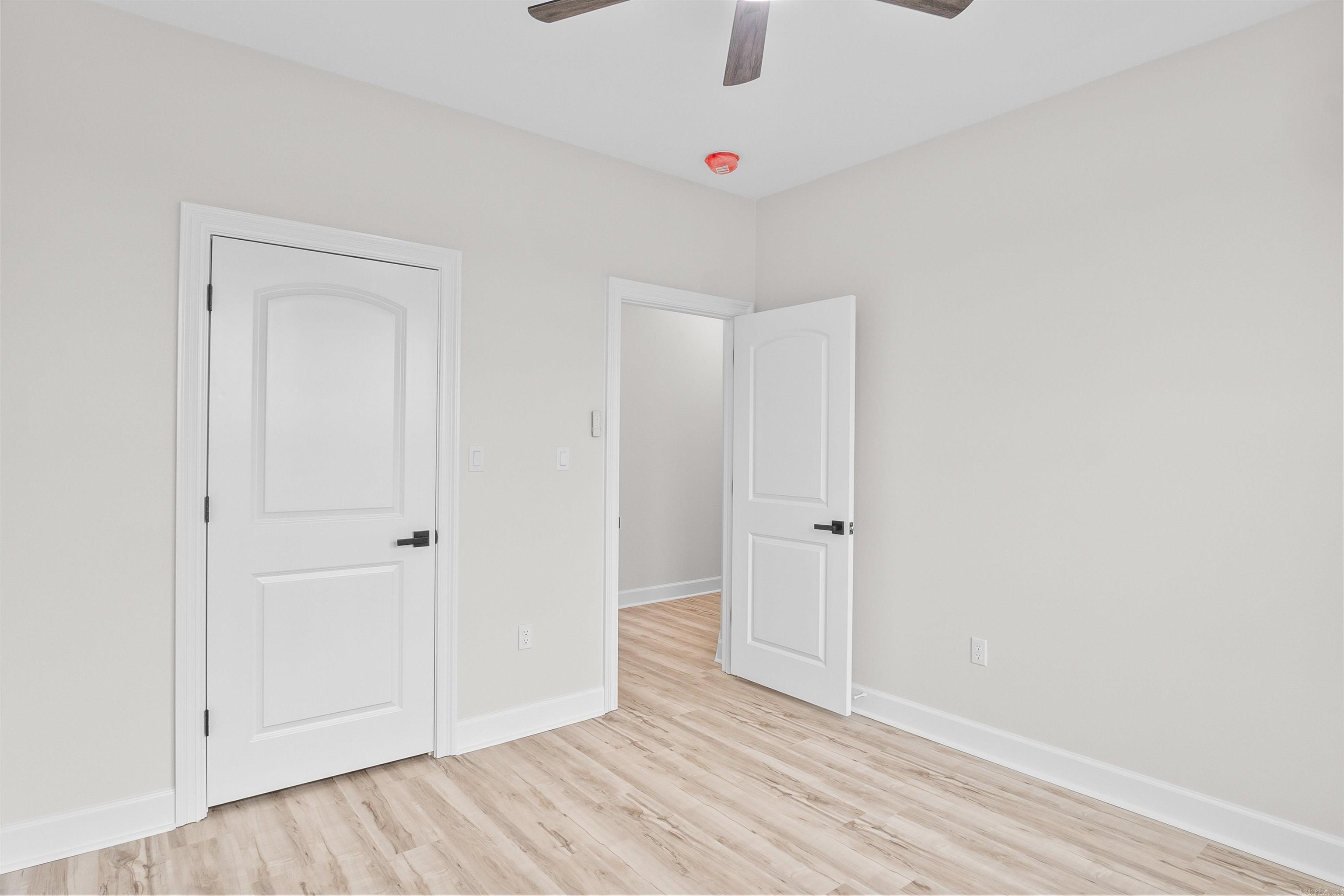 524 Madeleine Circle Property Photo 32