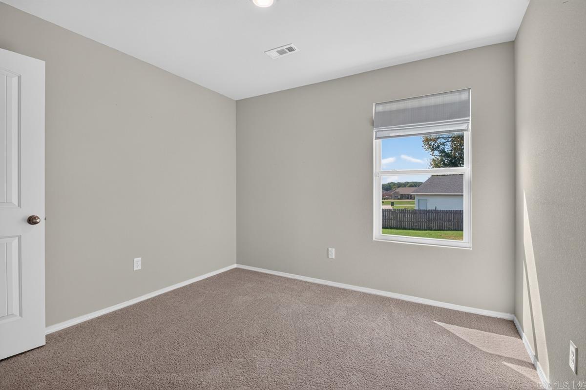 117 James Dr Property Photo 31
