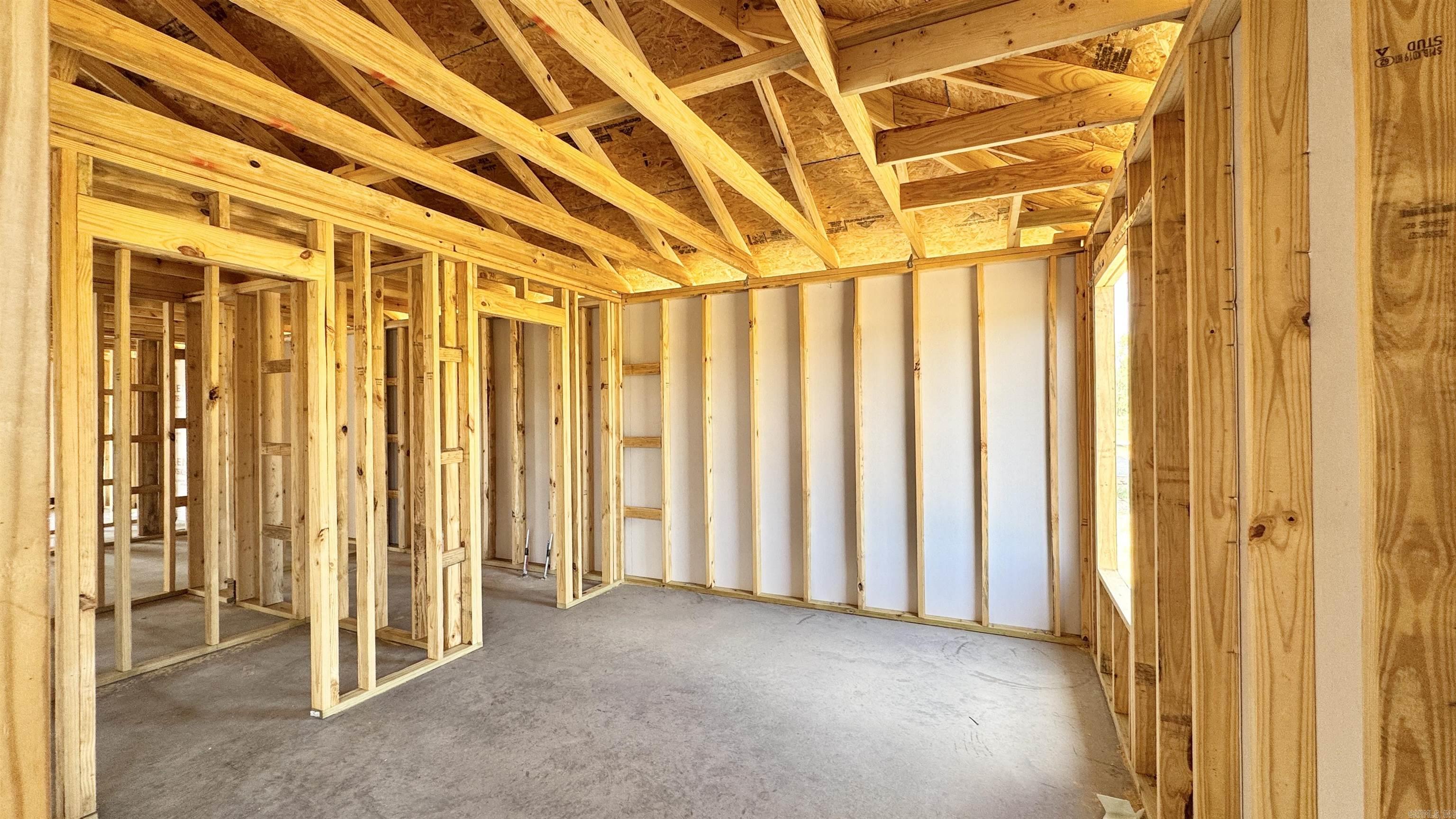 56 Farmhouse Loop Property Photo 4