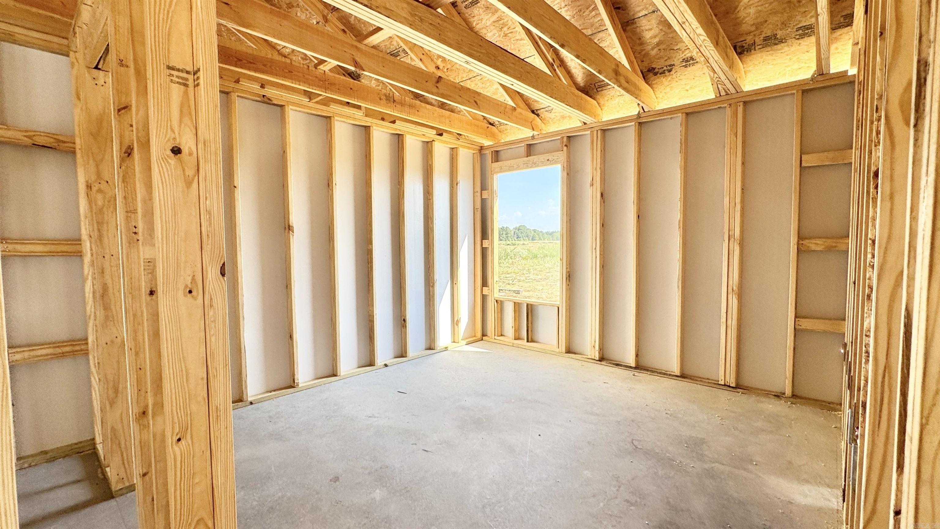52 Farmhouse Loop Property Photo 8
