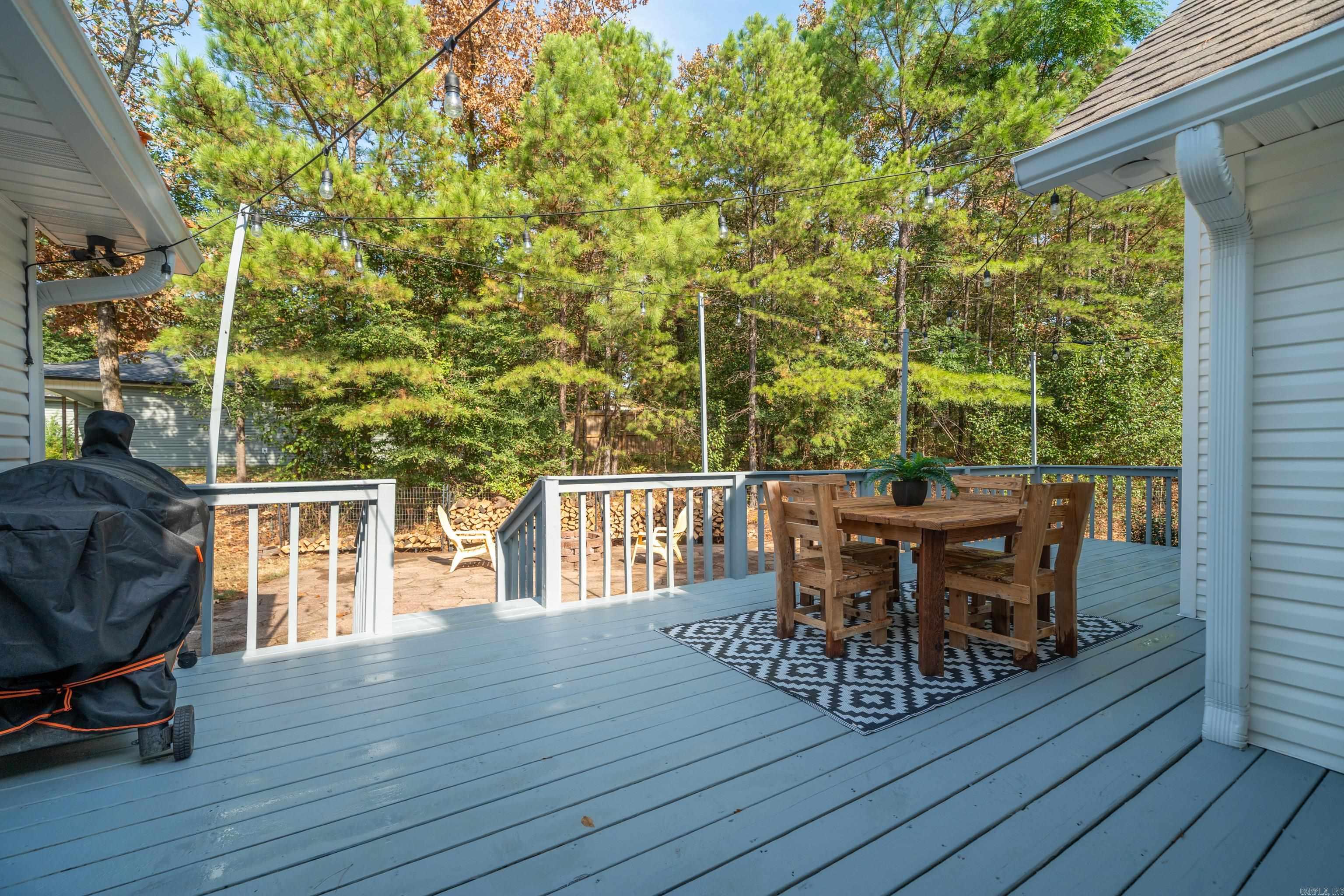 100 Stonebriar Drive Property Photo 37