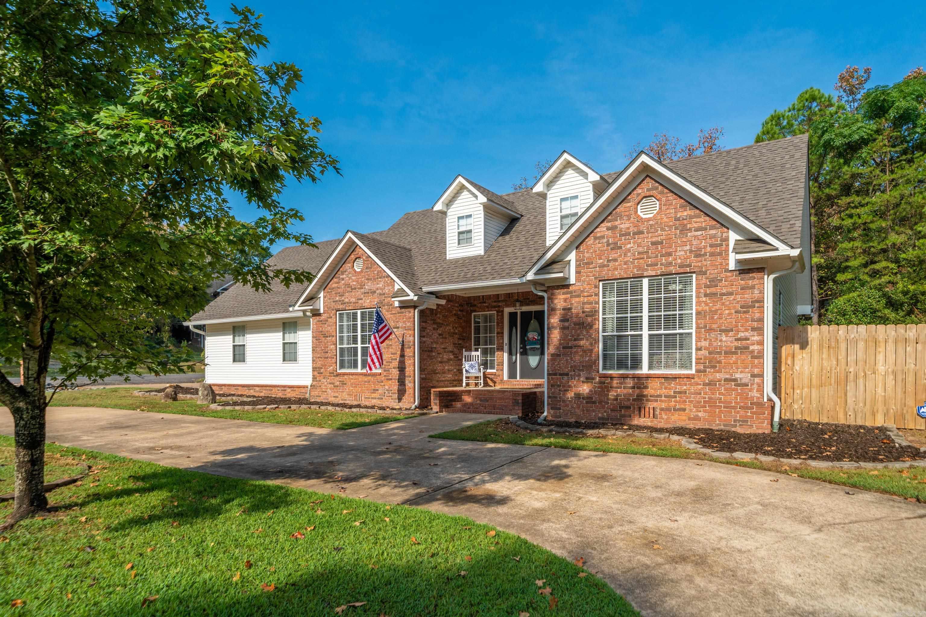 100 Stonebriar Drive Property Photo 45