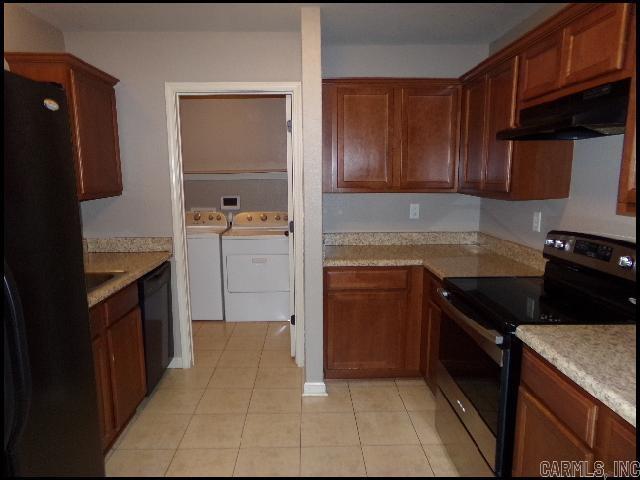 14095 Magnolia Glen Drive Property Photo 4