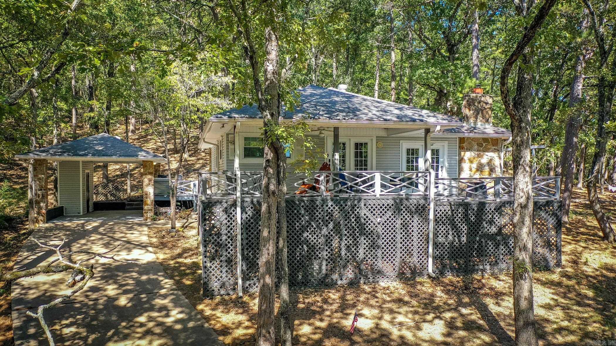 106 Set Court Property Photo 1