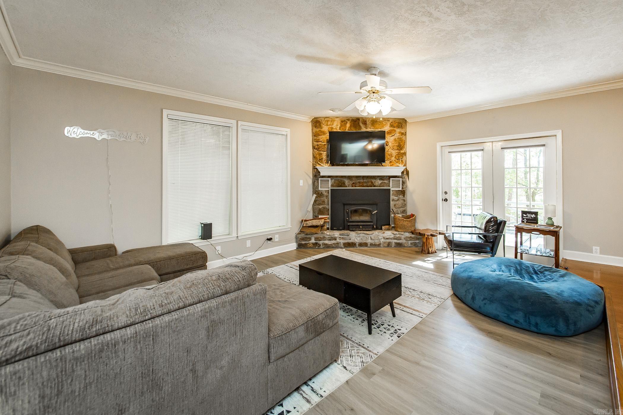 106 Set Court Property Photo 10