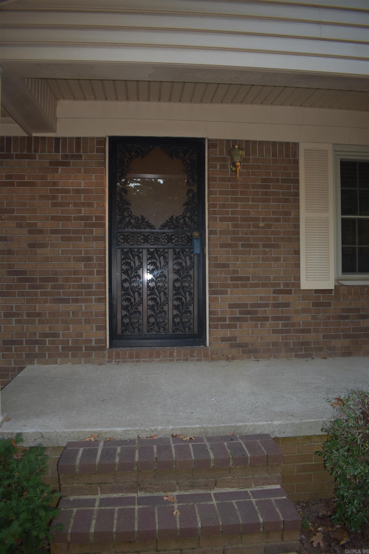 5003 Lynette Drive Property Photo 13