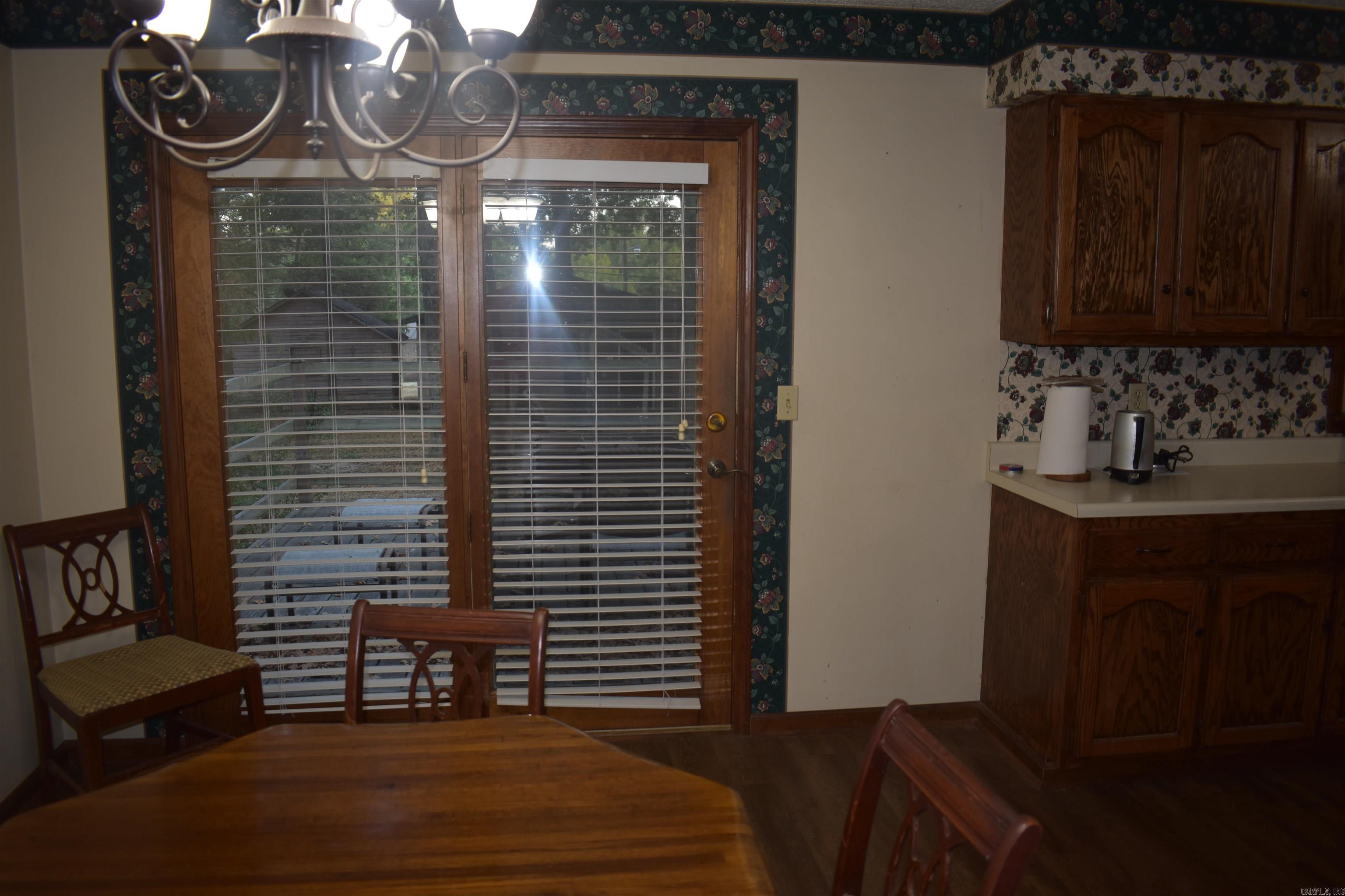5003 Lynette Drive Property Photo 22