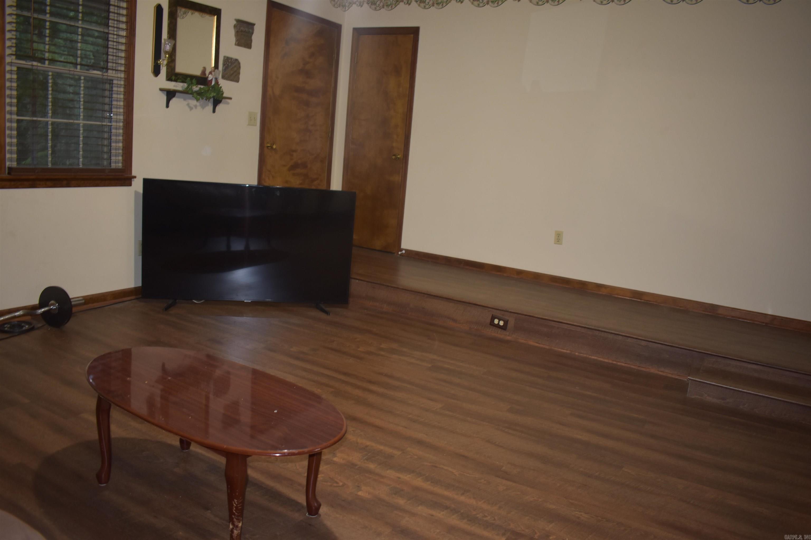 5003 Lynette Drive Property Photo 27
