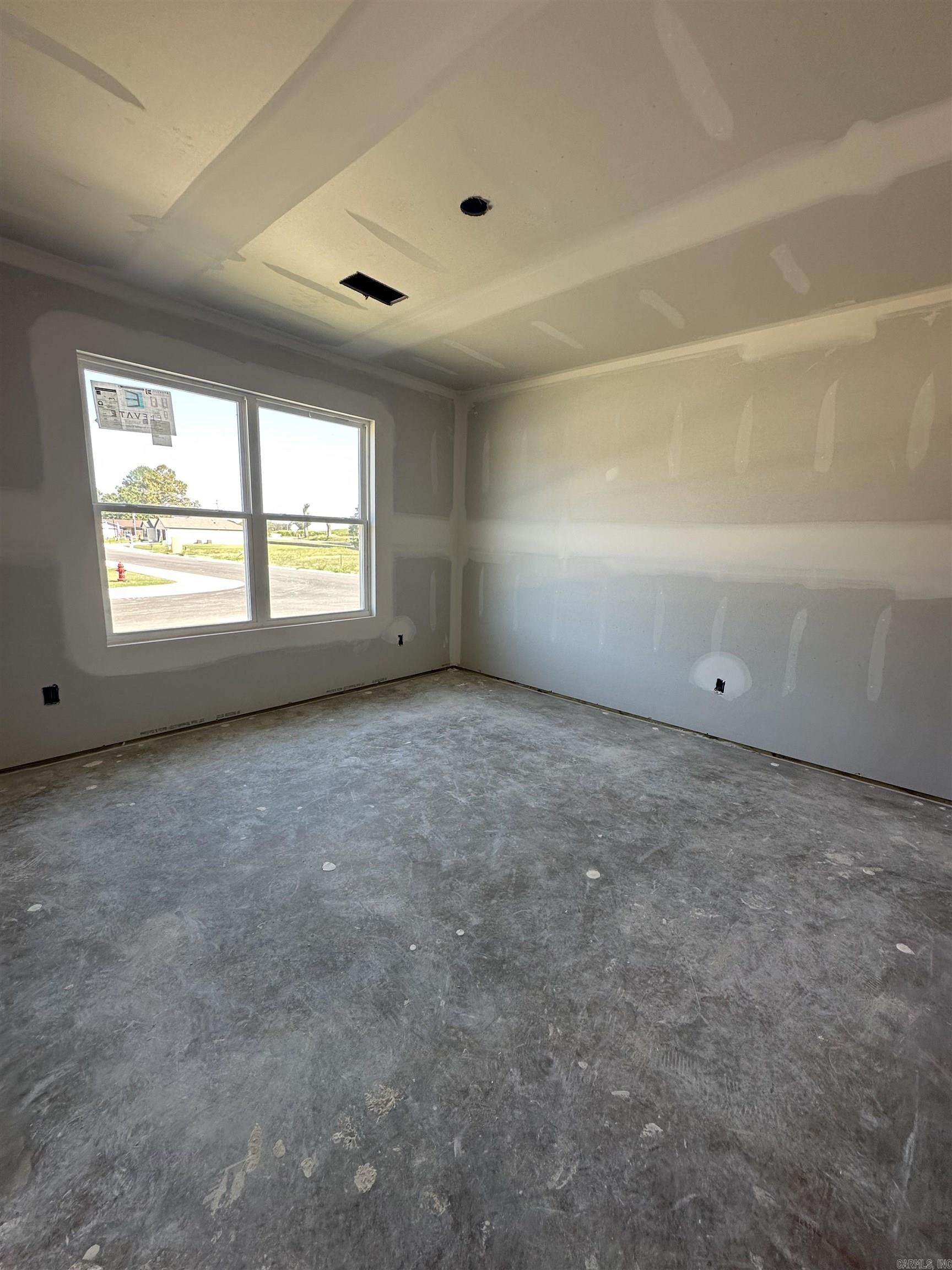 1409 Manor Court Property Photo 14