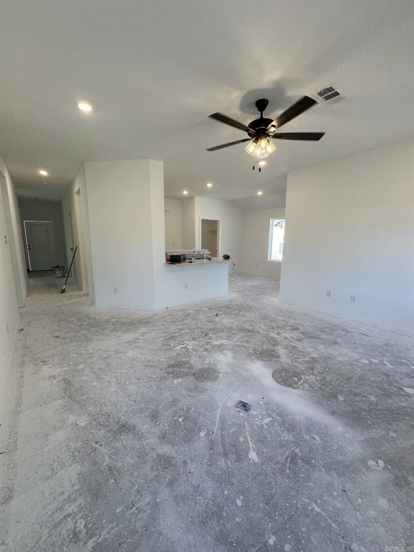 1303 Manor Oaks Boulevard Property Photo 5
