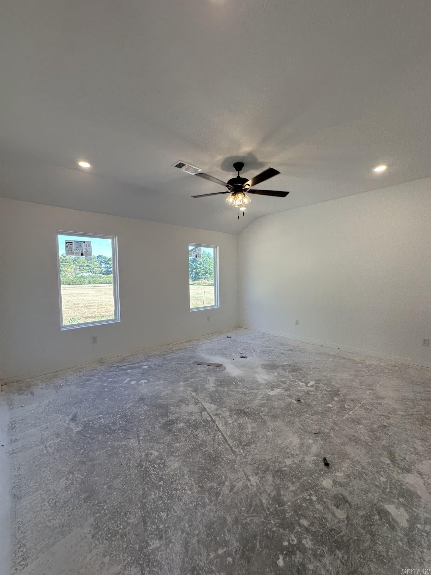 1303 Manor Oaks Boulevard Property Photo 8