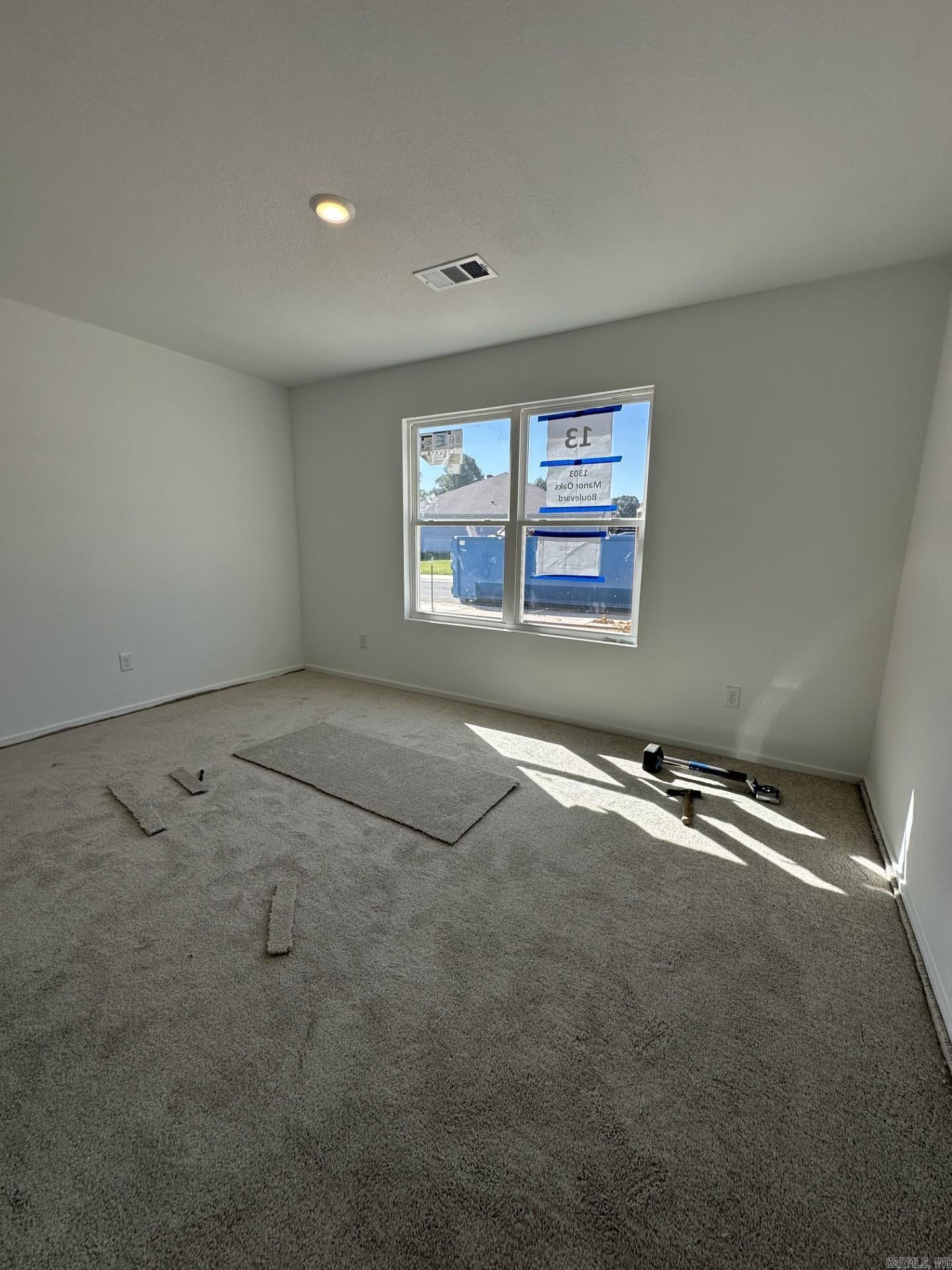 1303 Manor Oaks Boulevard Property Photo 15