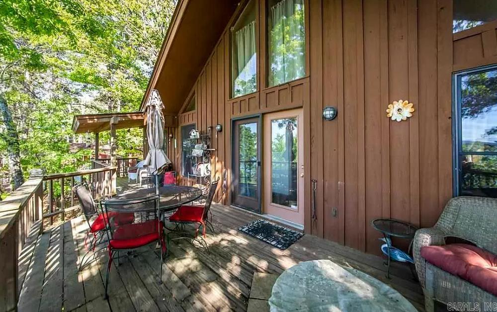 24 Roberts Road Property Photo 5