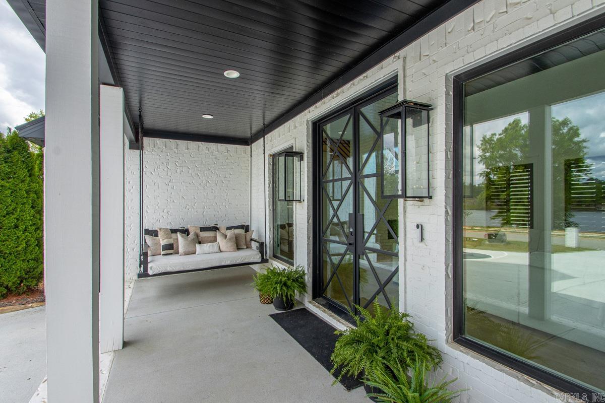 7509 S Shoreline Boulevard Property Photo 3
