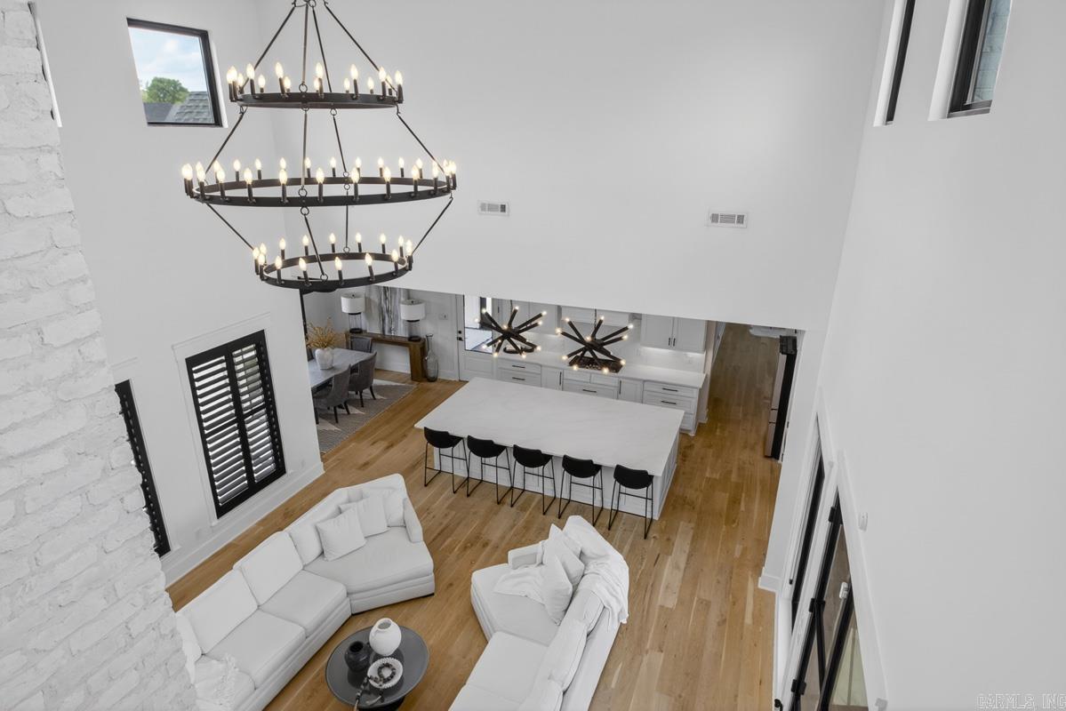 7509 S Shoreline Boulevard Property Photo 8