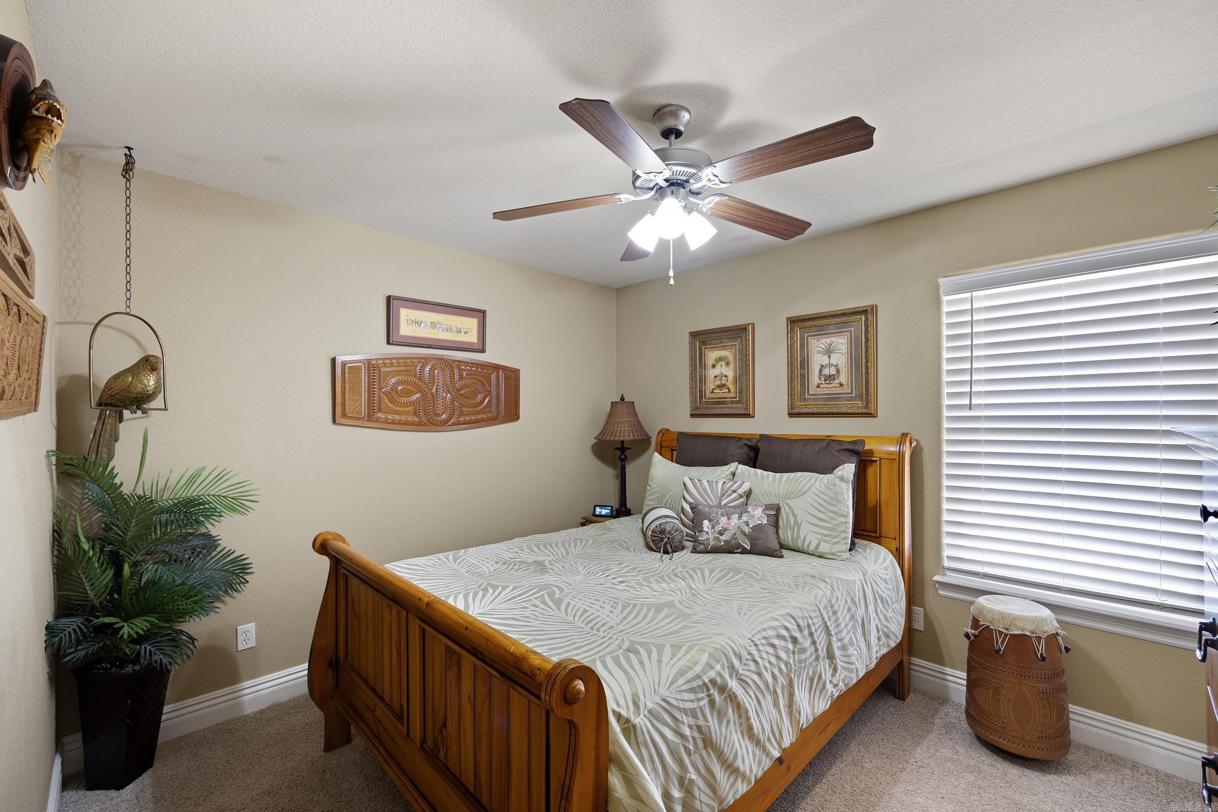 10092 Laura St Property Photo 24