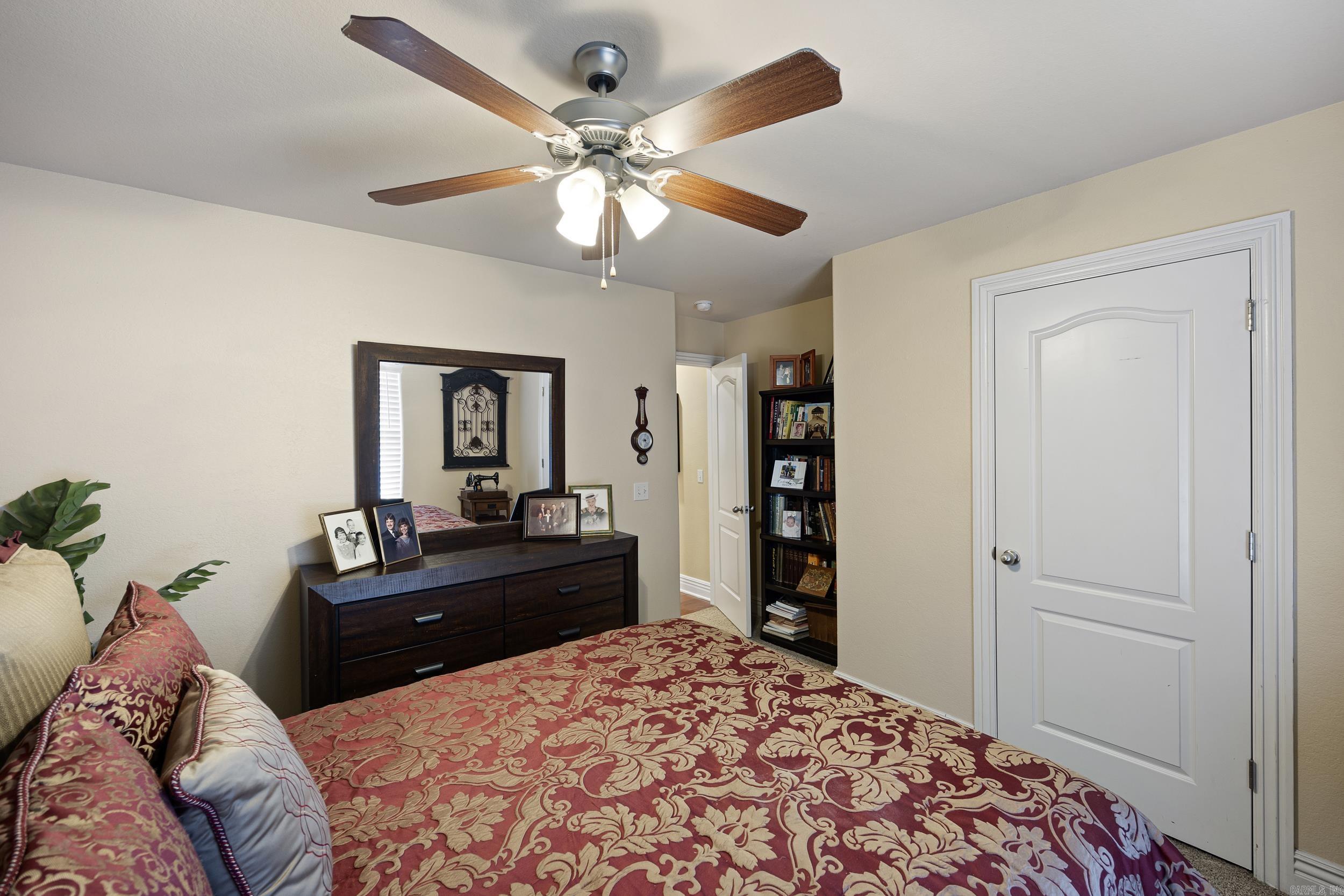 10092 Laura St Property Photo 28