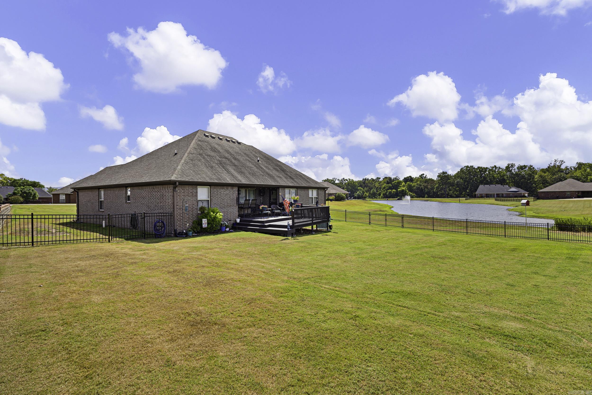 10092 Laura St Property Photo 44