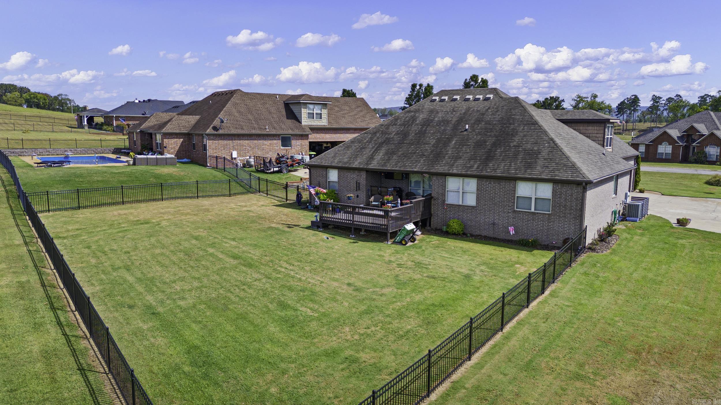 10092 Laura St Property Photo 49
