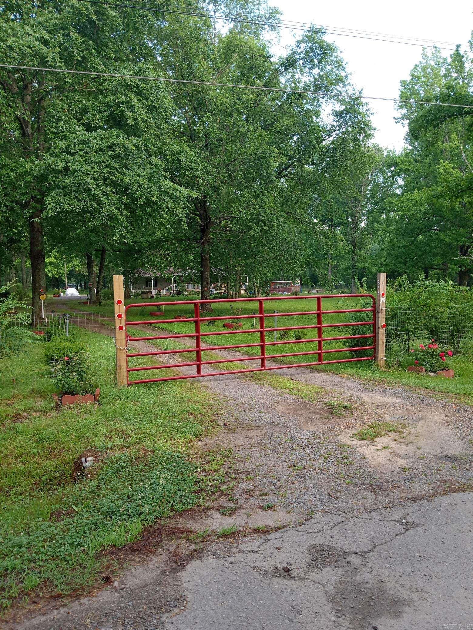 392 Bowers Road Property Photo 9
