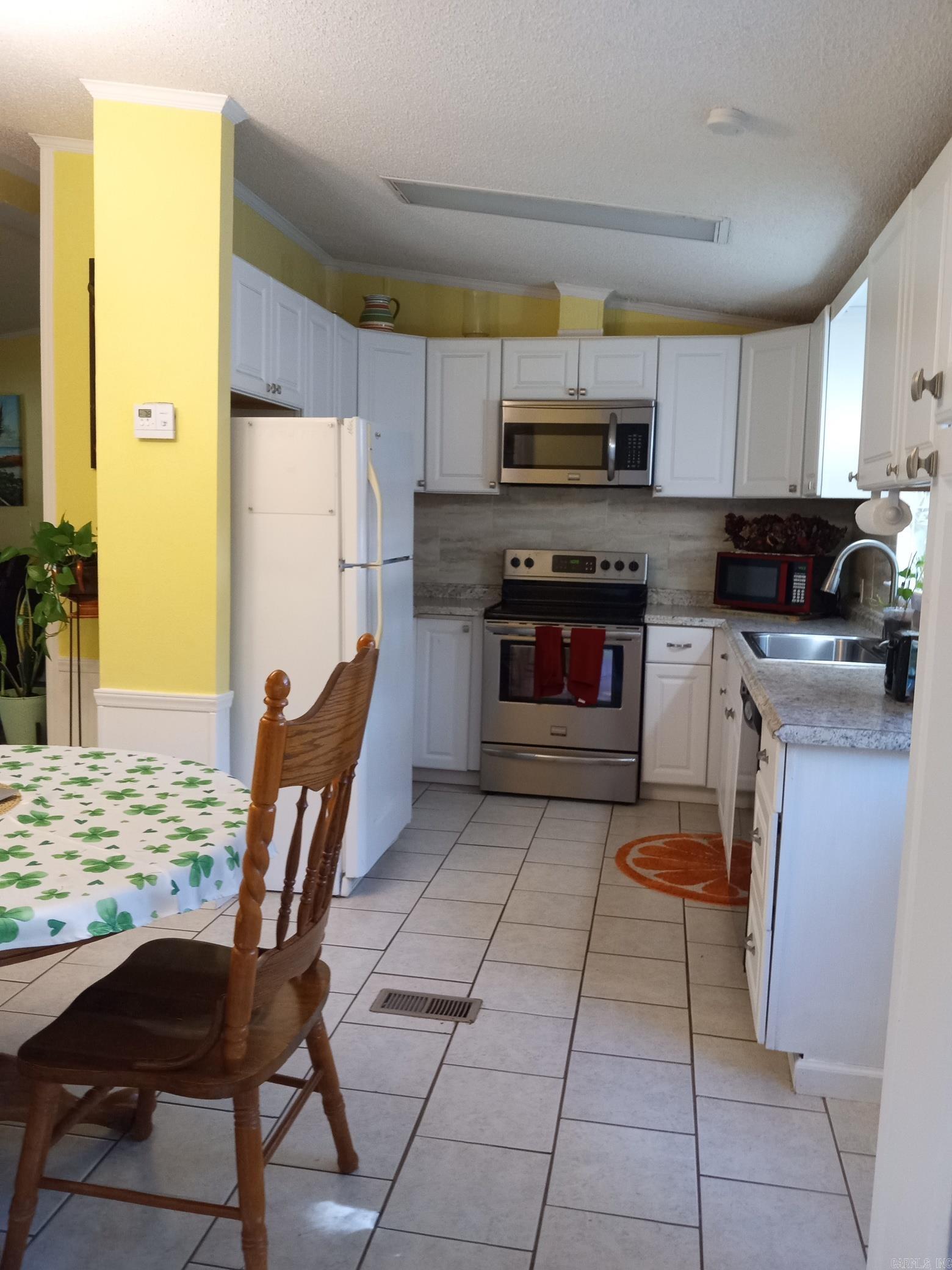 392 Bowers Road Property Photo 14