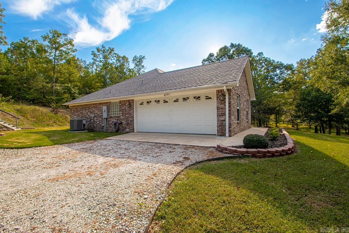 435 Coachlight Road Property Photo 37