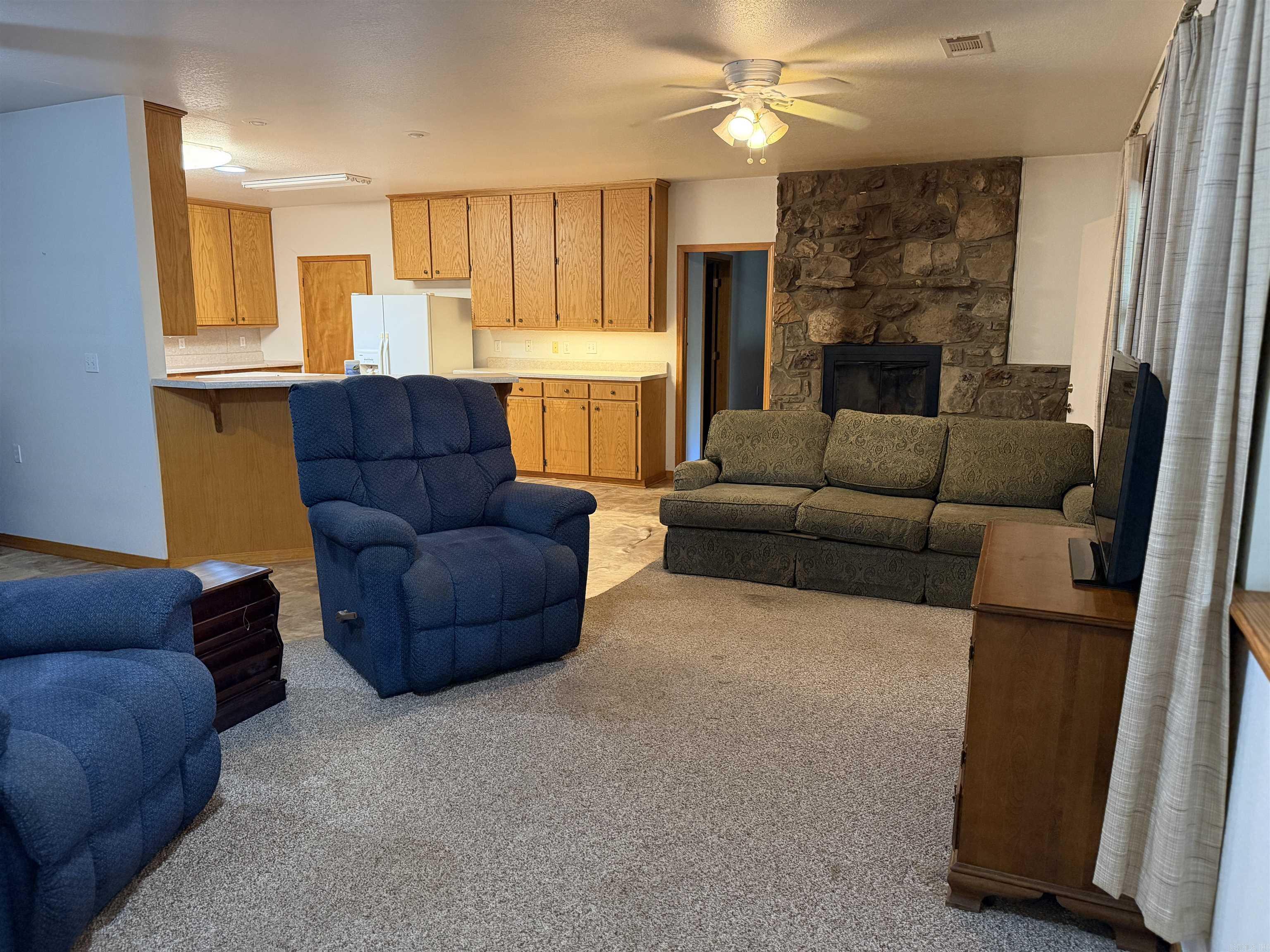 1418 Grassy Hollow Road Property Photo 13